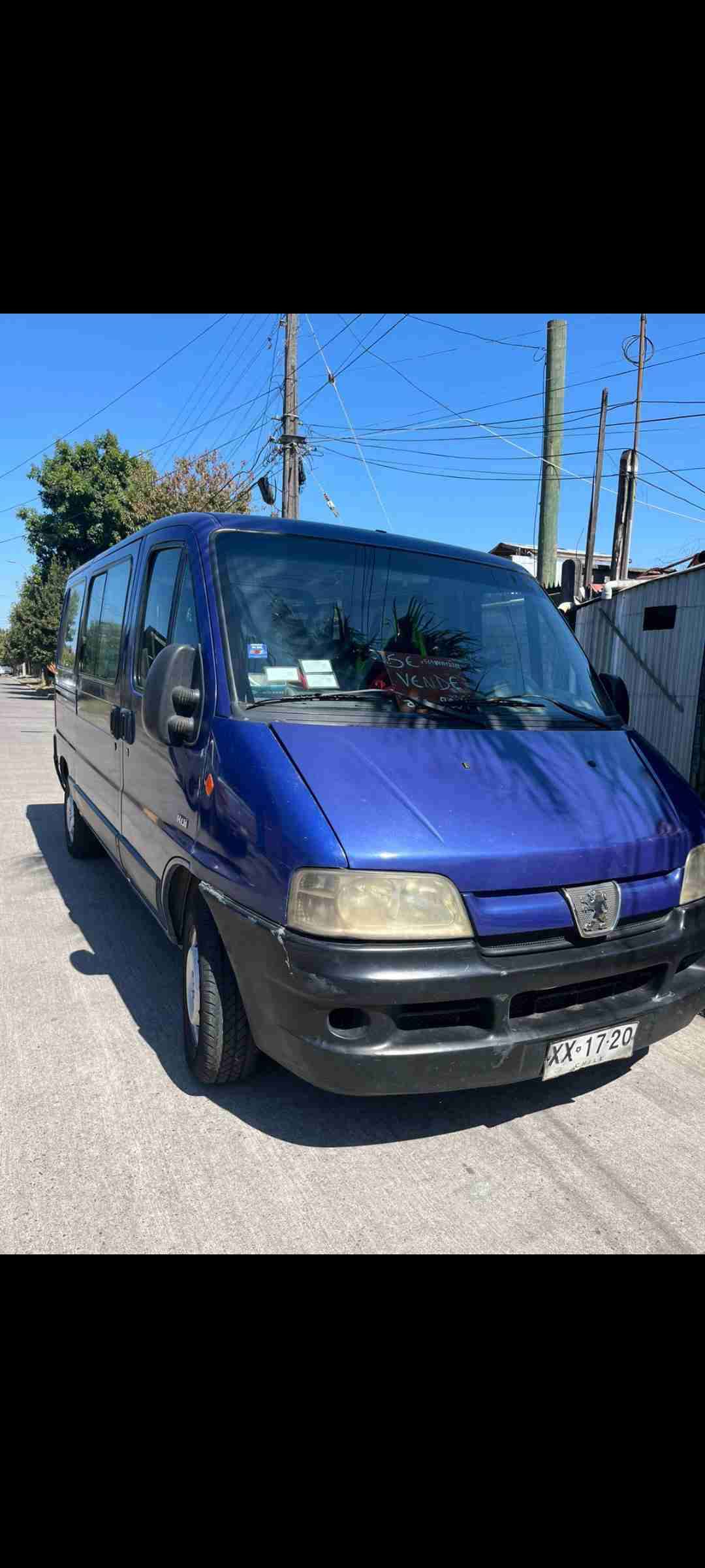 Furgón Peugeot Boxer año 2004 azul - miniatura 6