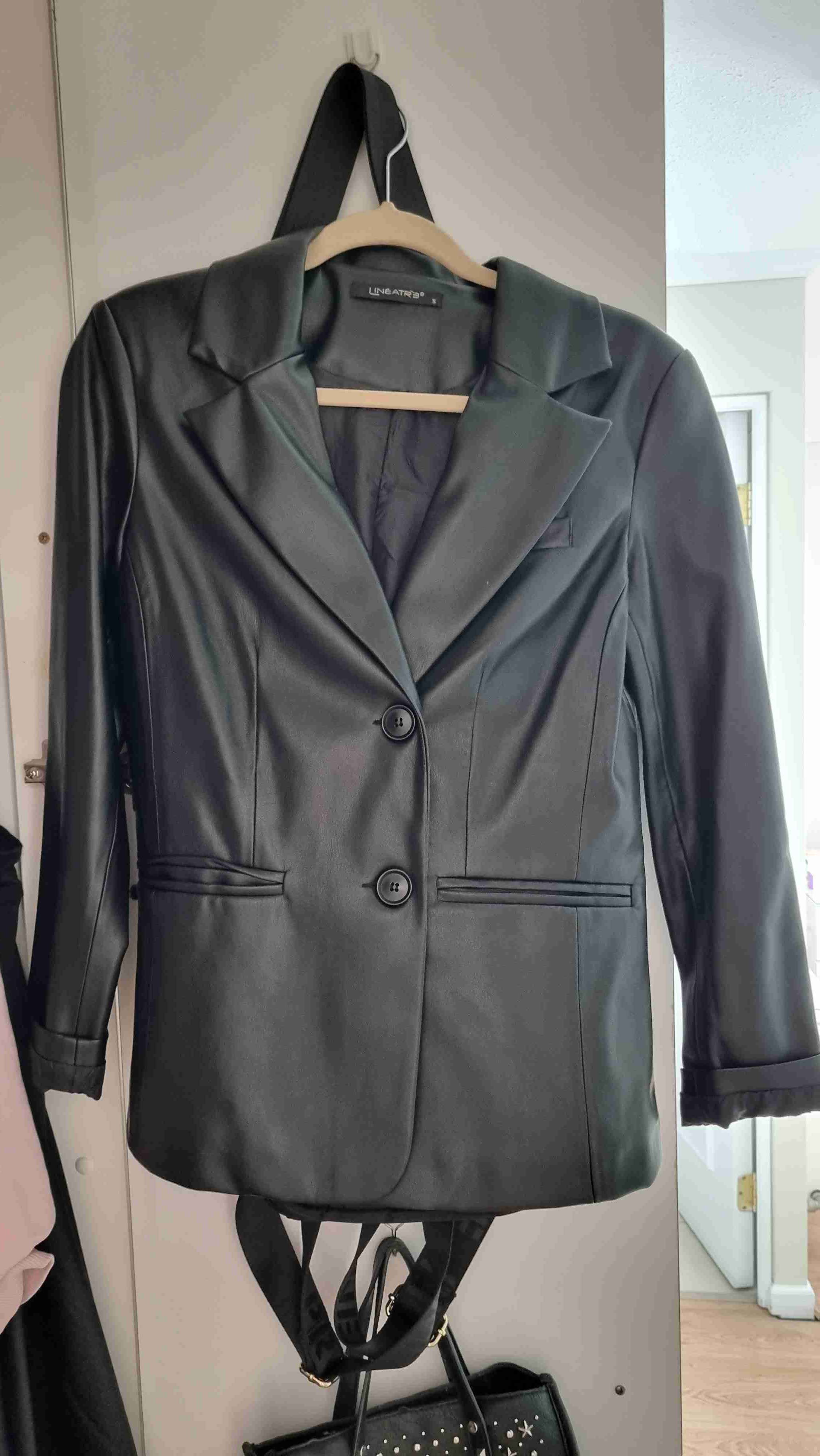 Chaqueta ecocuero - miniatura 2