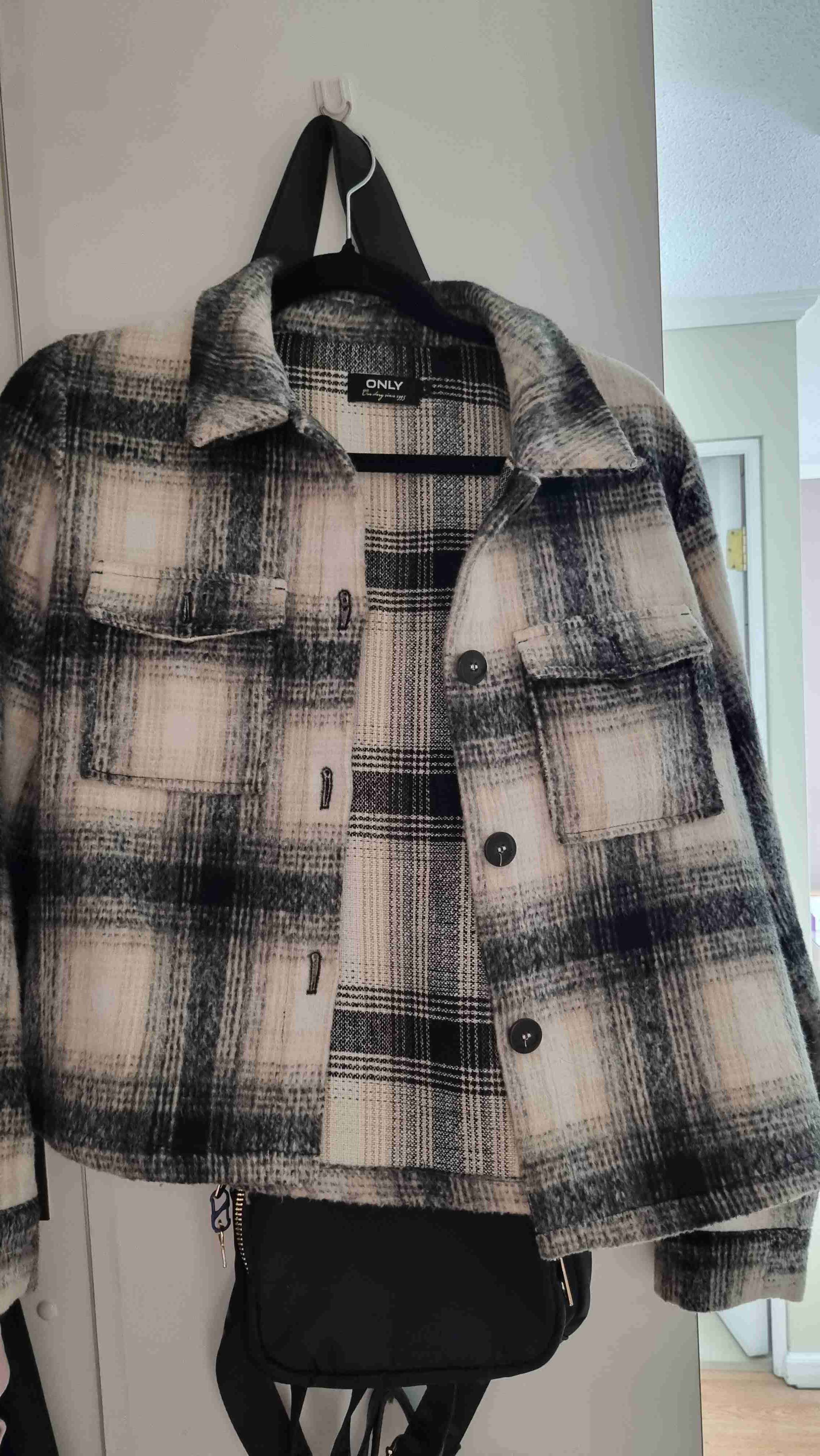 Chaqueta ecocuero - miniatura 4