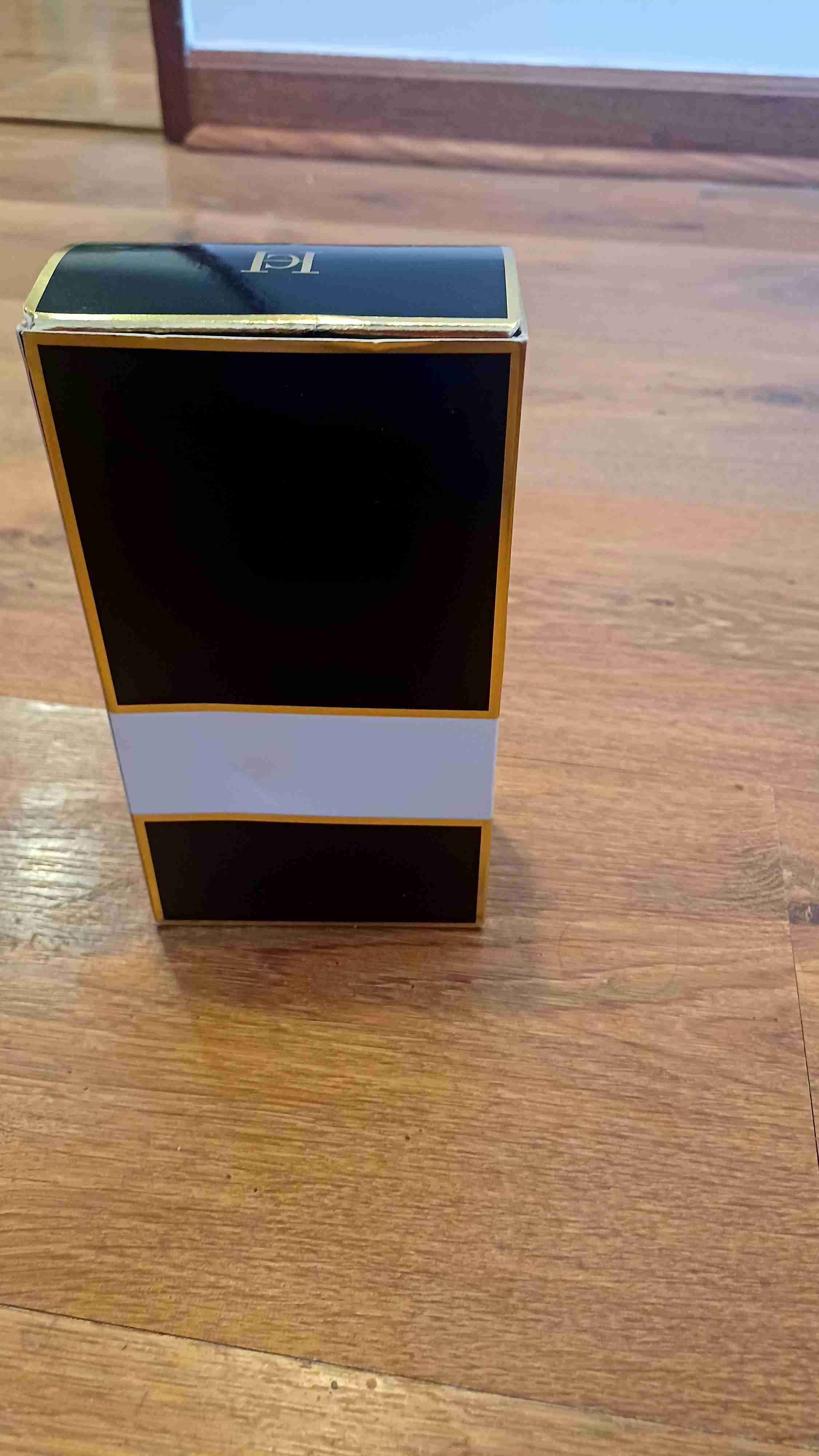 Vendo Perfume Carolina Herrera Good Girl - miniatura 2