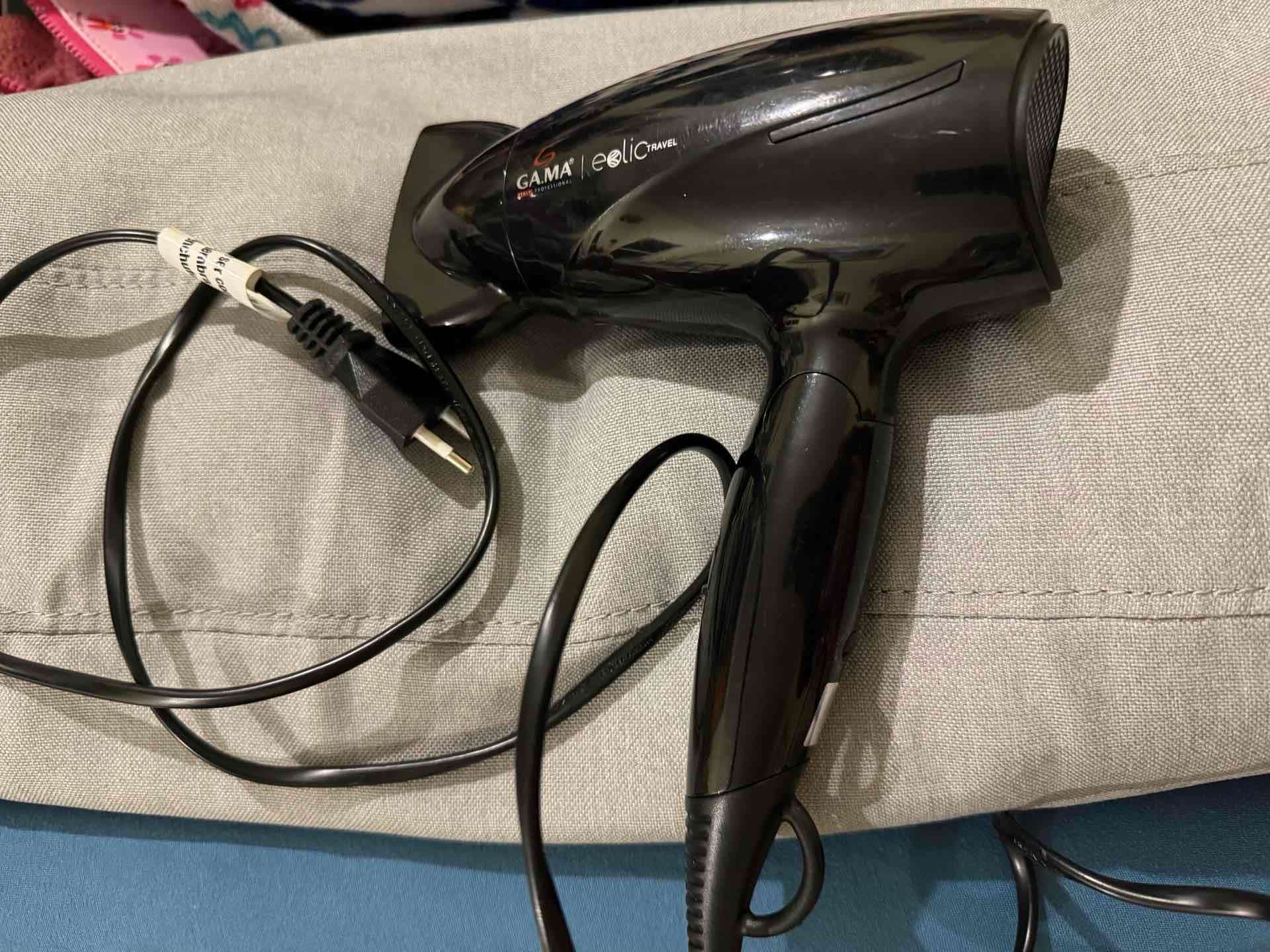 Secador de pelo Gama negro