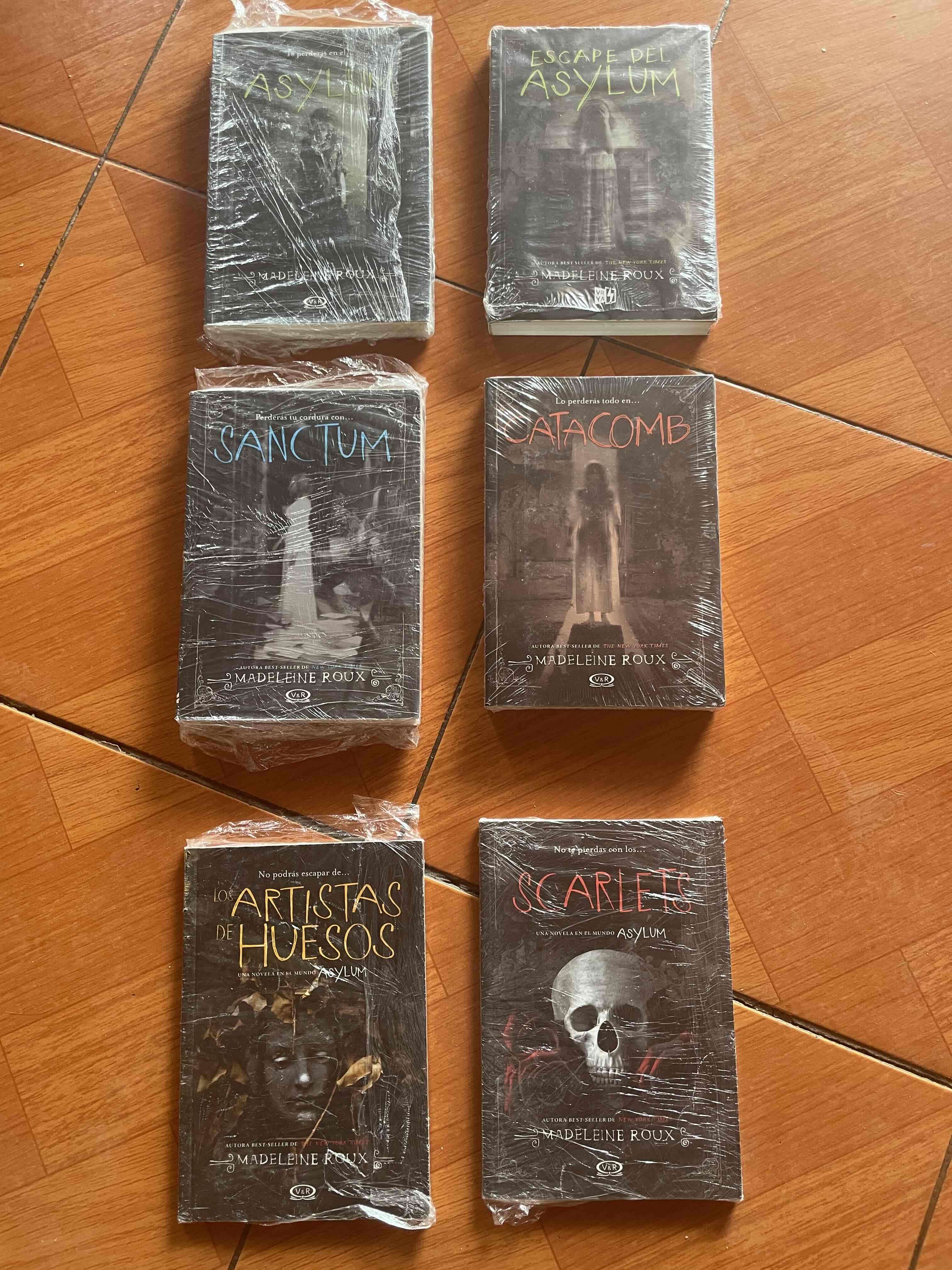 Colección completa de libros Asylum c/u