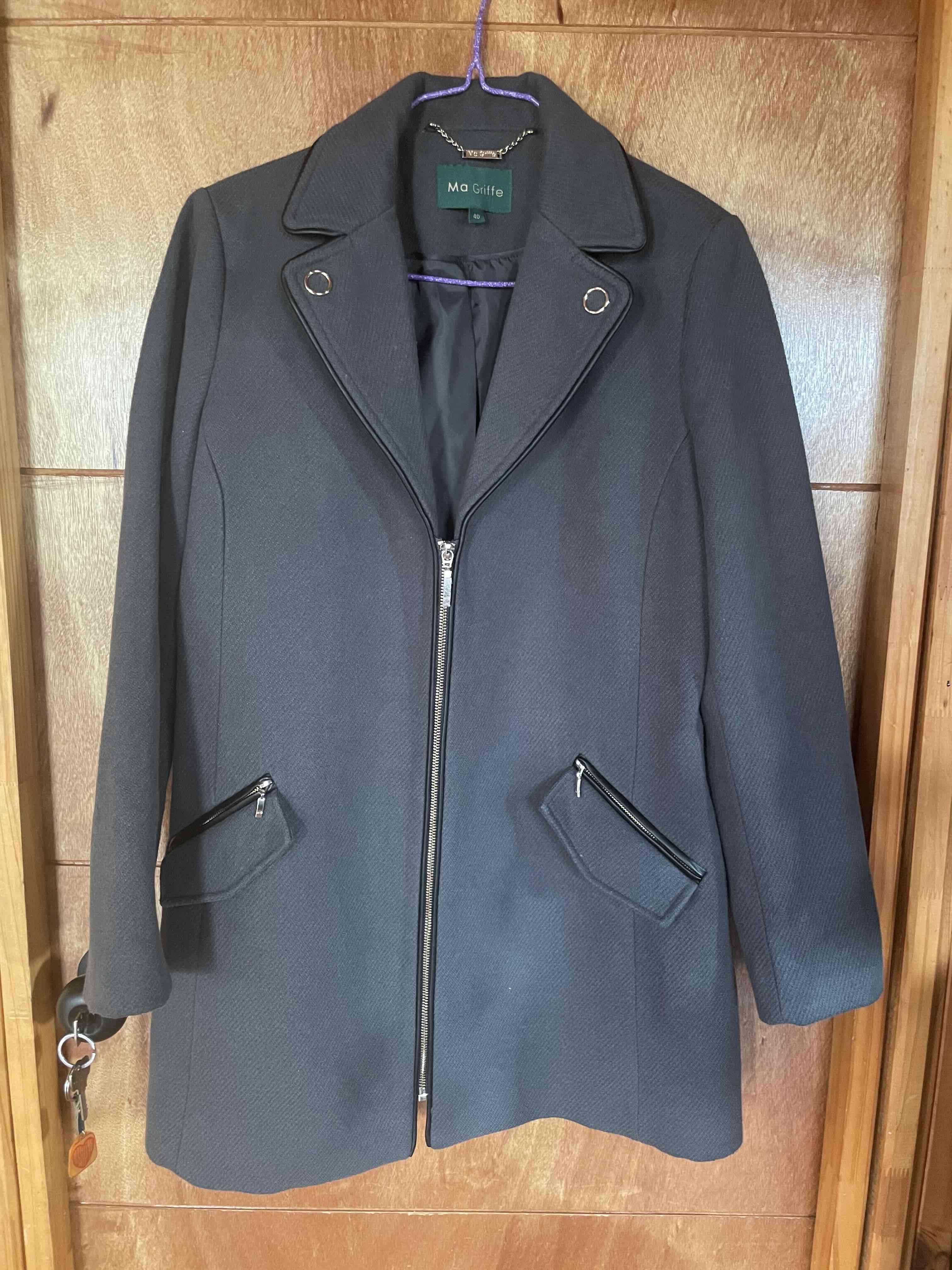 Chaqueta gris con cierre frontal - miniatura 1