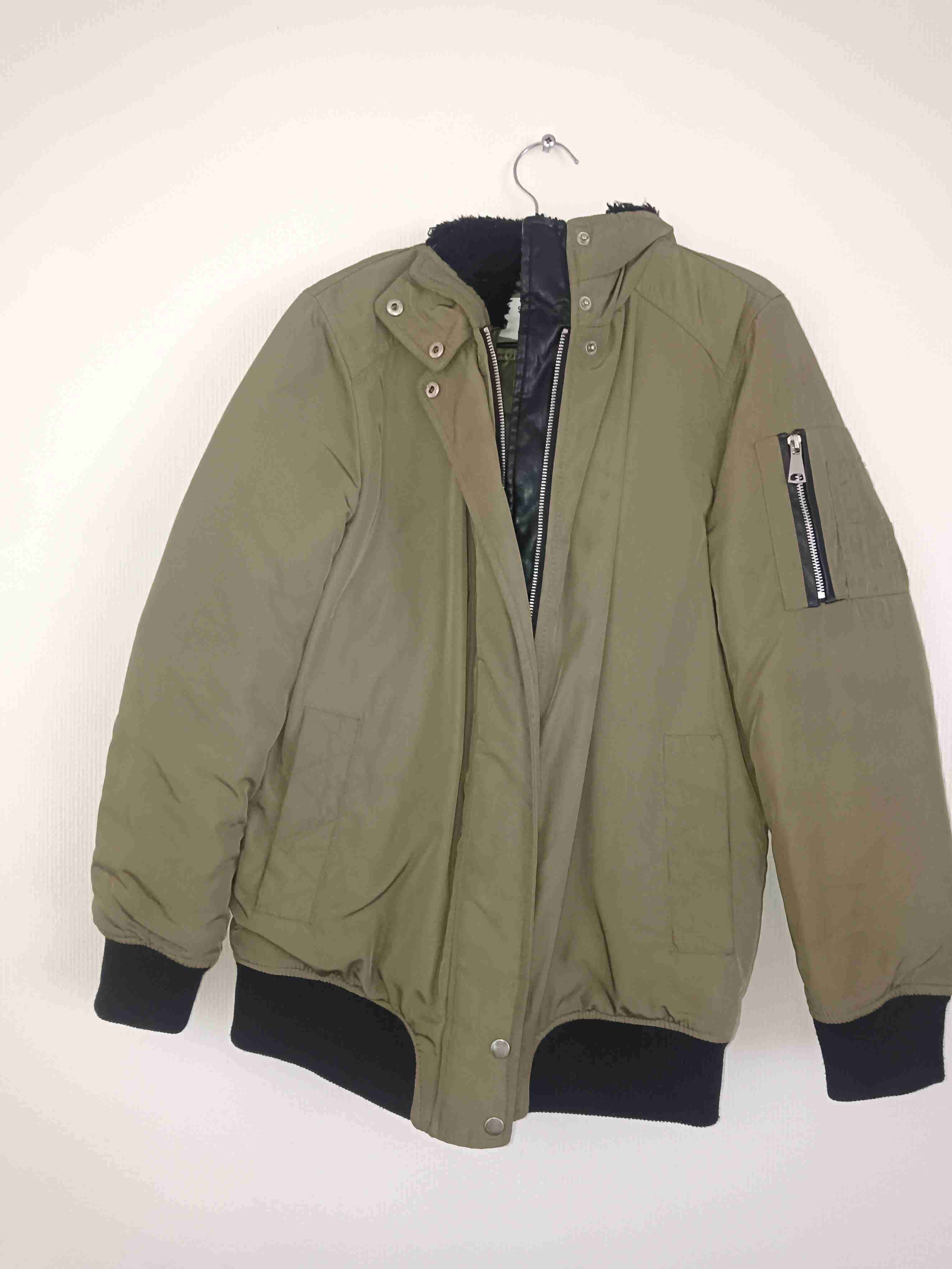 Parka verde con cierre metálico - miniatura 1
