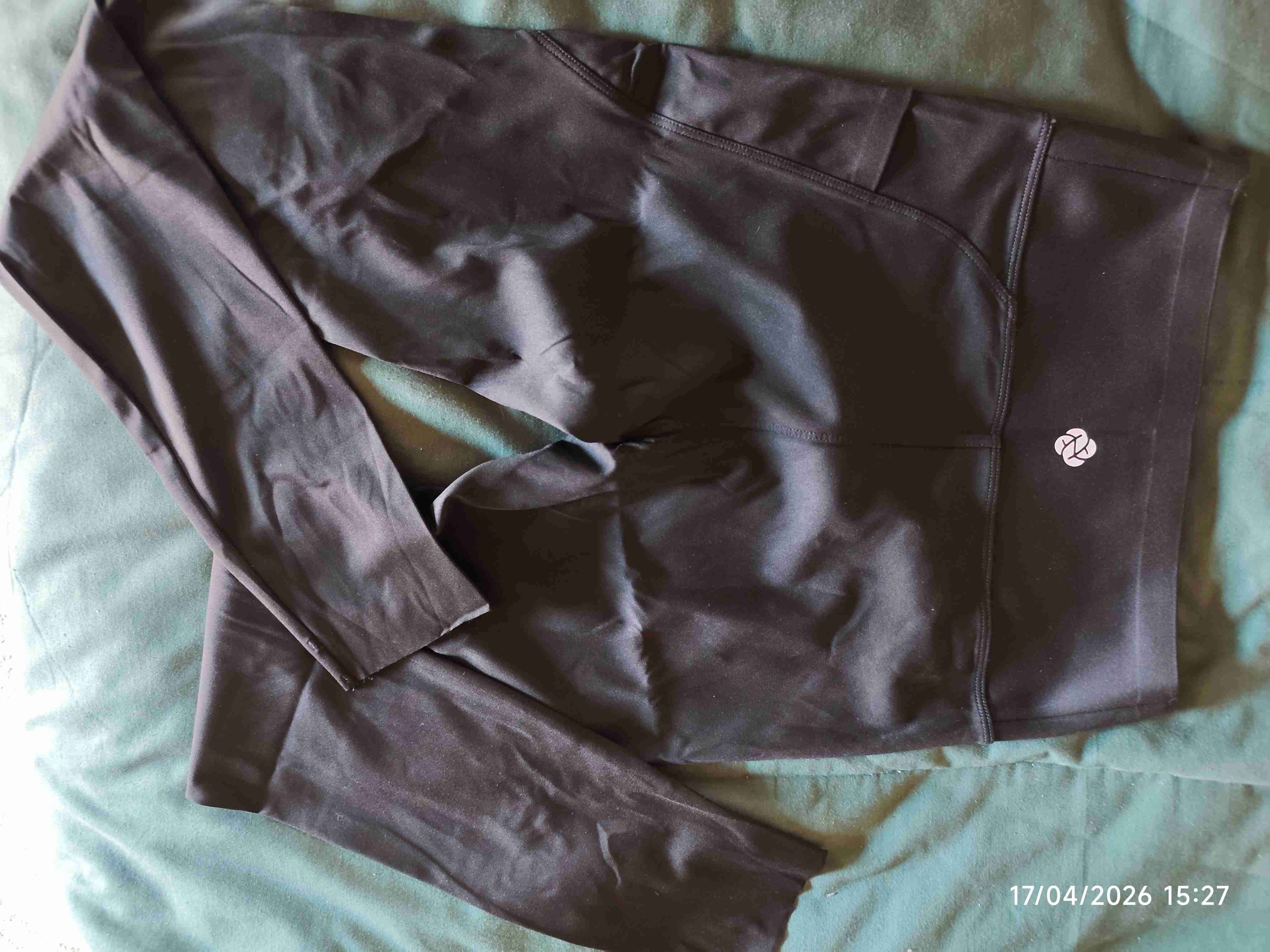 Leggings deportivos gris y negro - miniatura 4