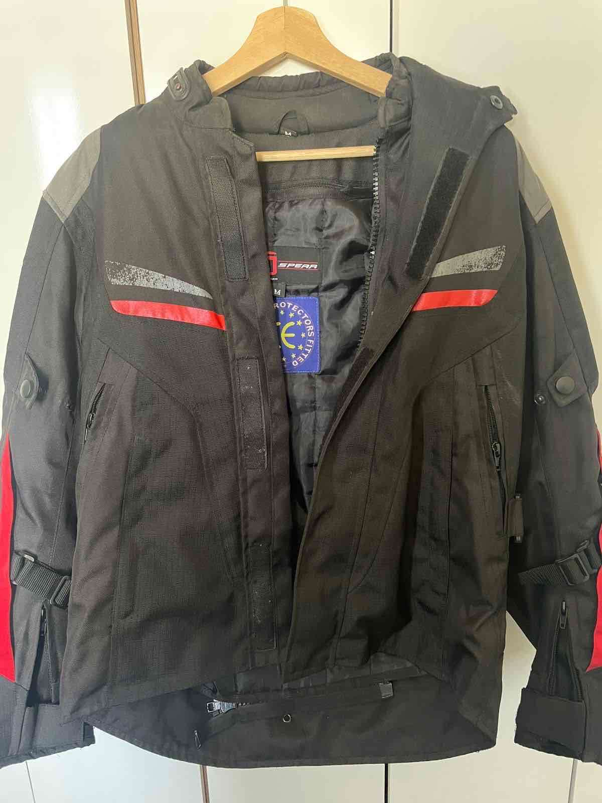 Chaqueta de moto negra con protecciones - miniatura 1