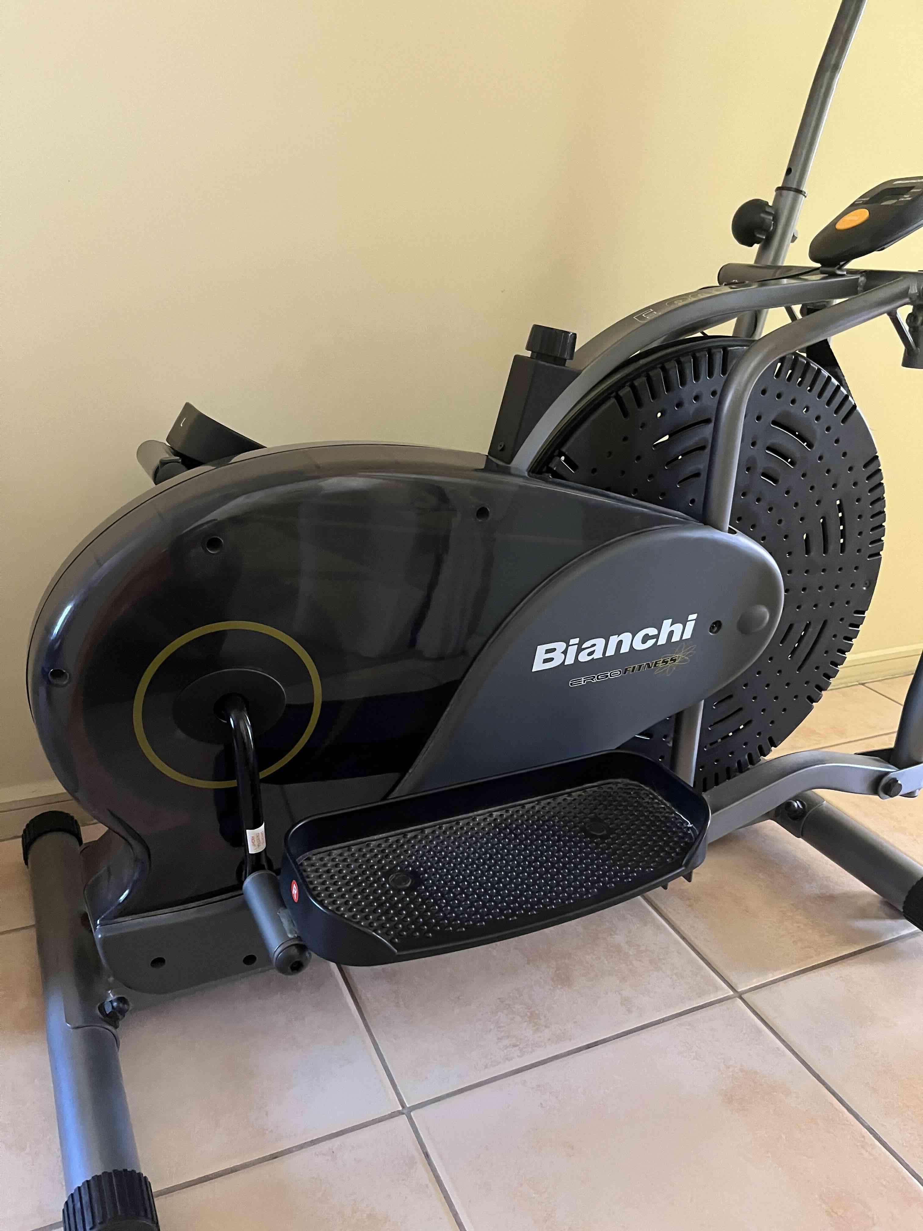 Bicicleta elíptica básica - miniatura 2