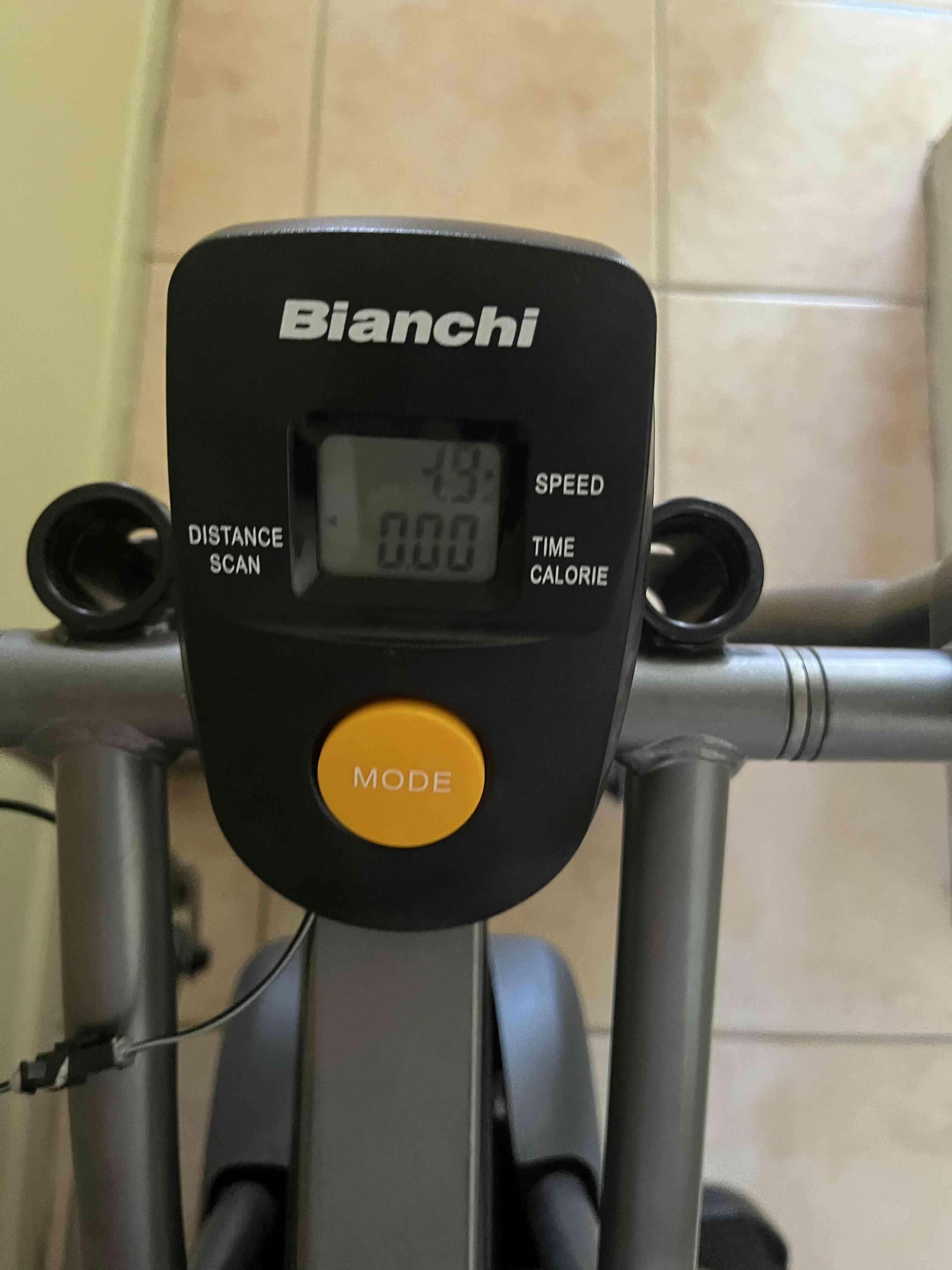 Bicicleta elíptica básica - miniatura 4