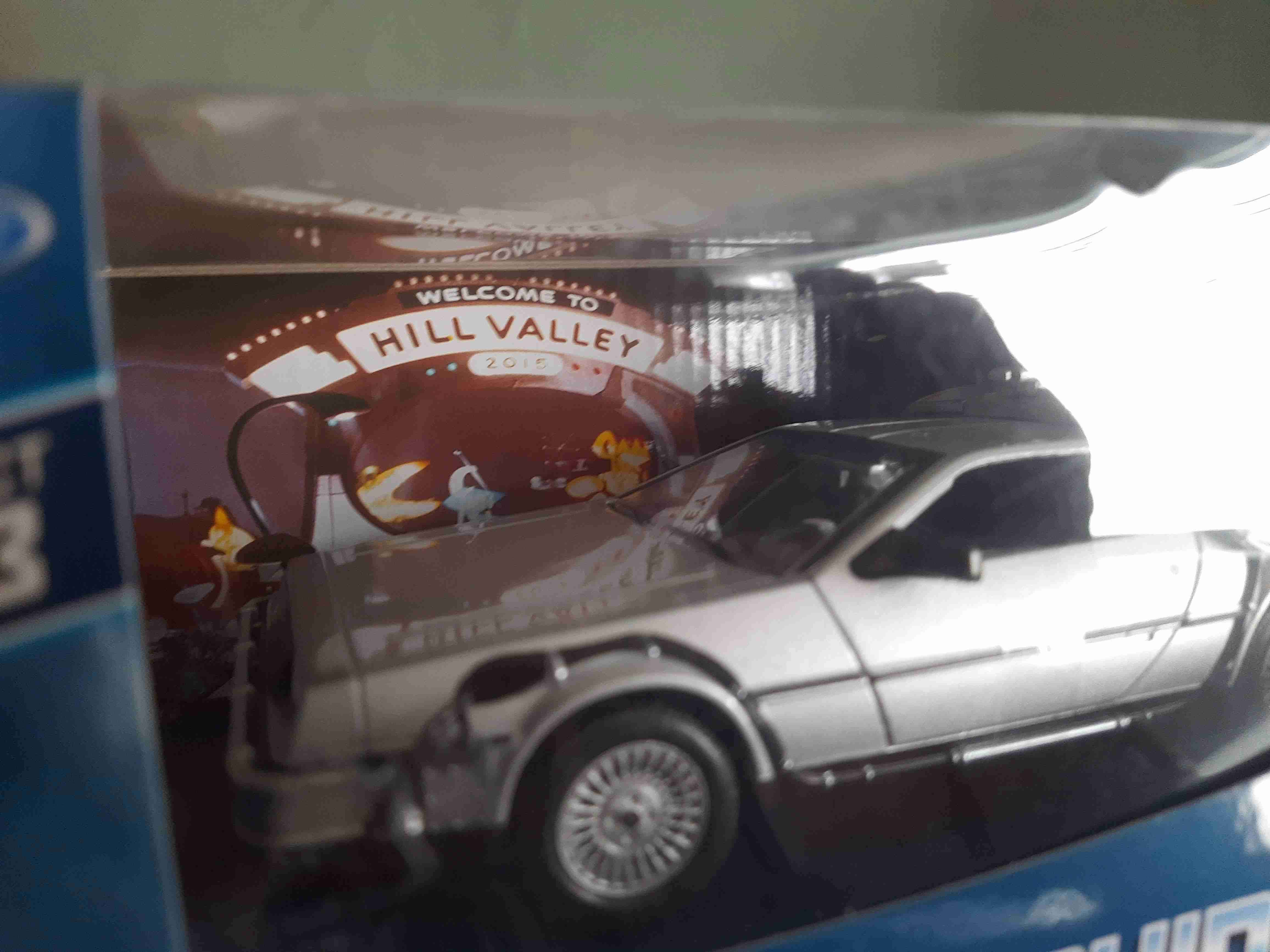 Modelo DeLorean edición limitada - miniatura 1