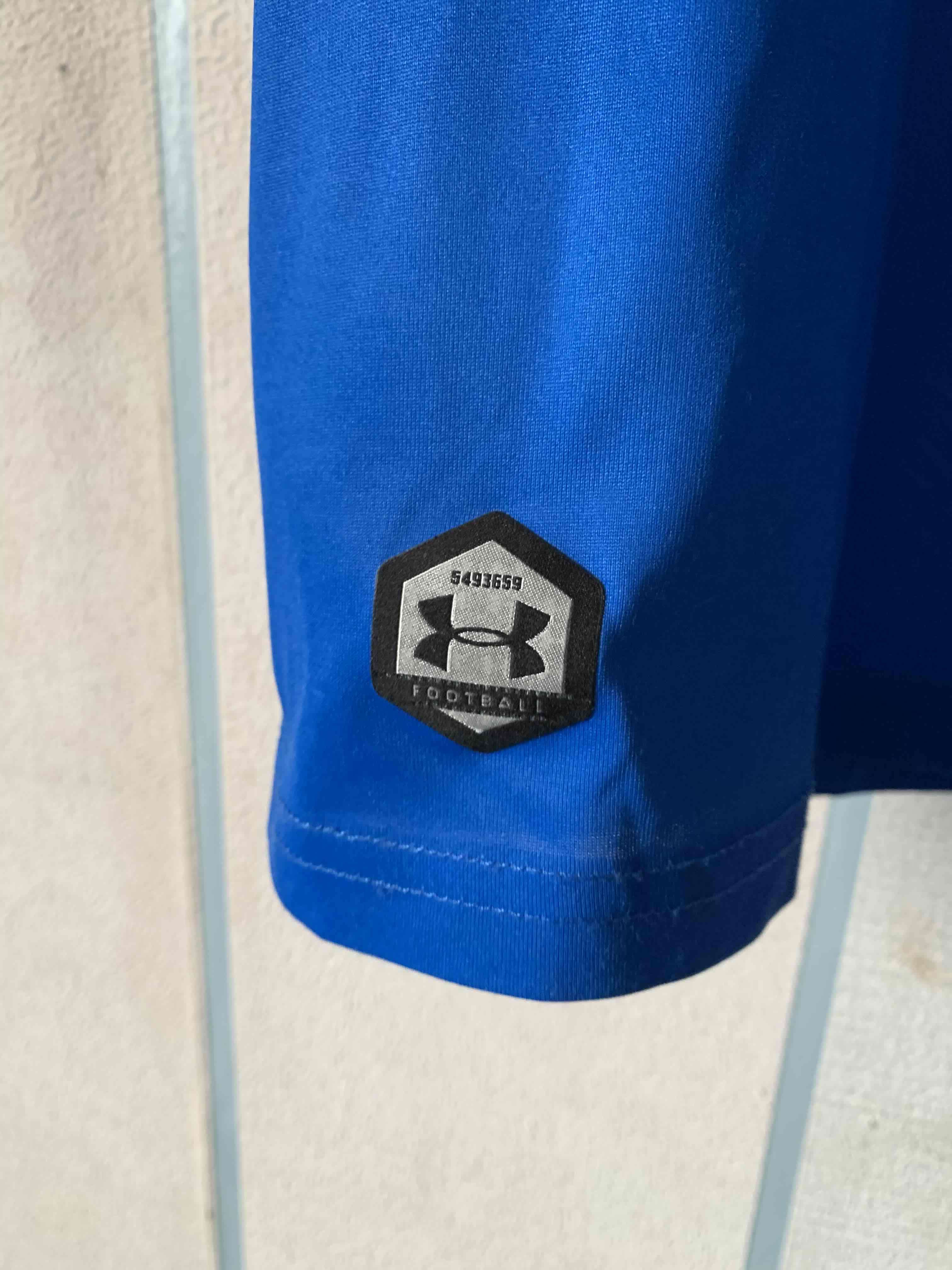 Camiseta UC Under Armour XXL - miniatura 5