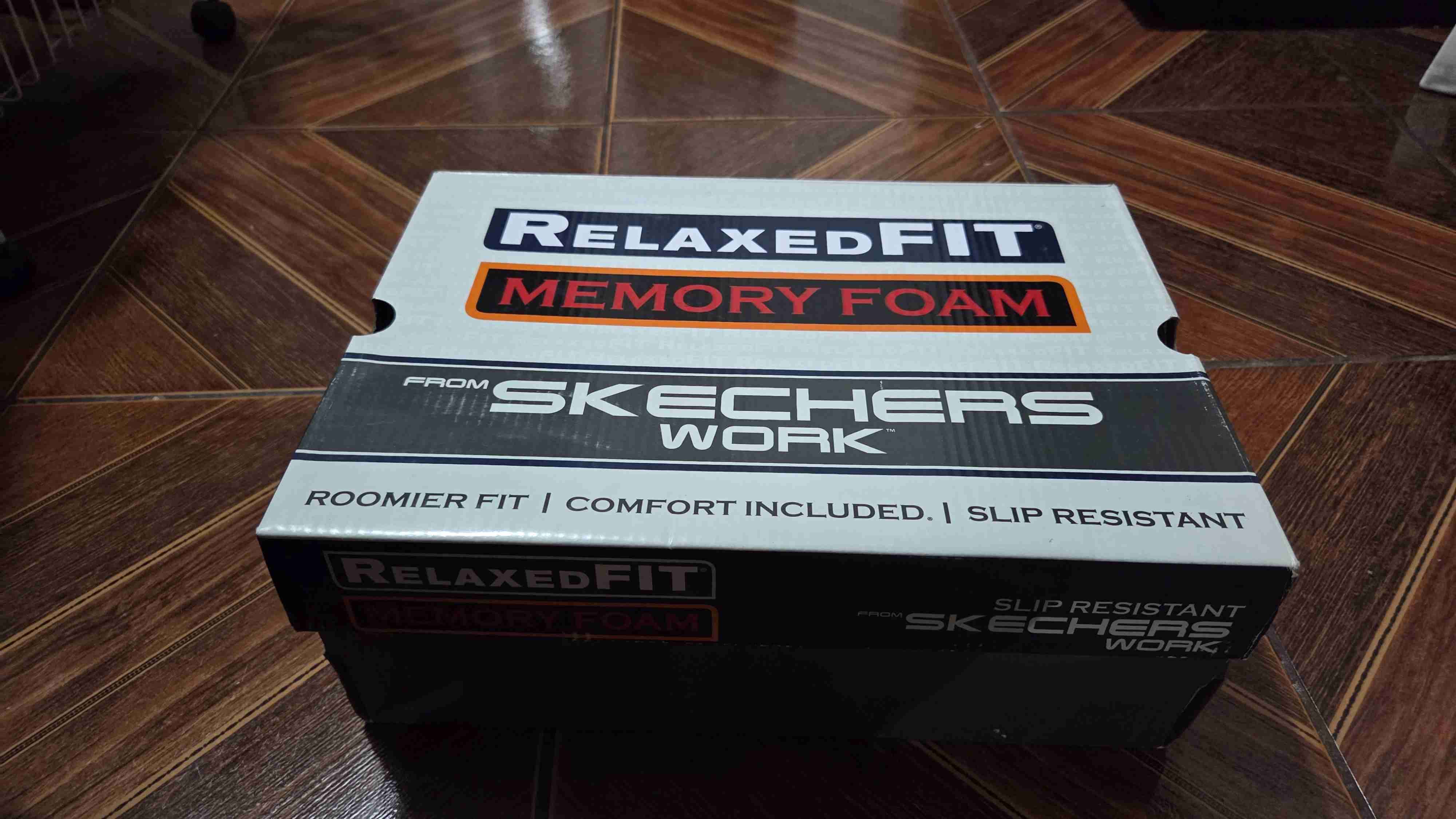 Zapatillas Skechers antideslizantes - miniatura 4