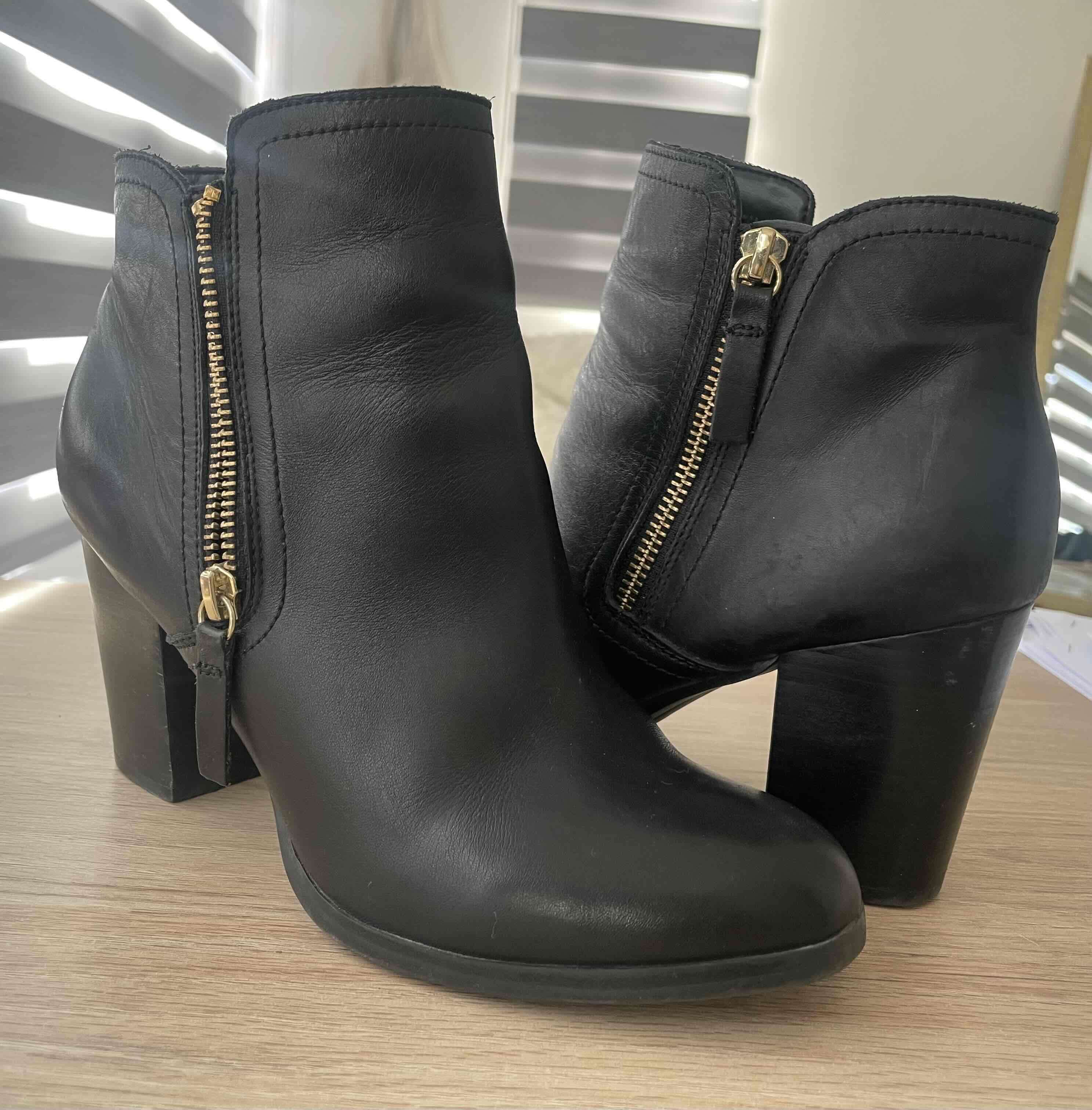 Botines negros - miniatura 3