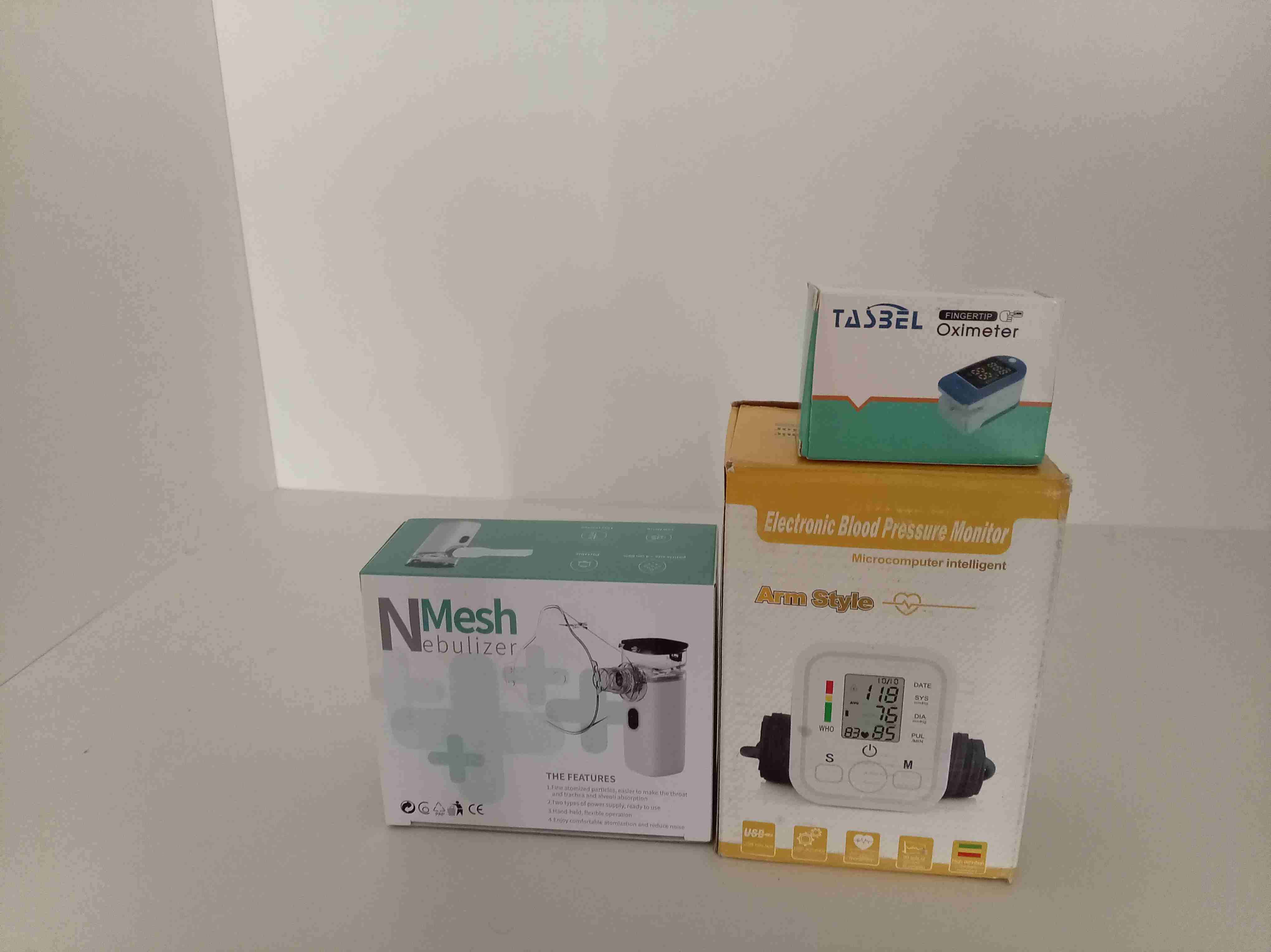 Kit de salud: nebulizador, oxímetro y tensiómetro