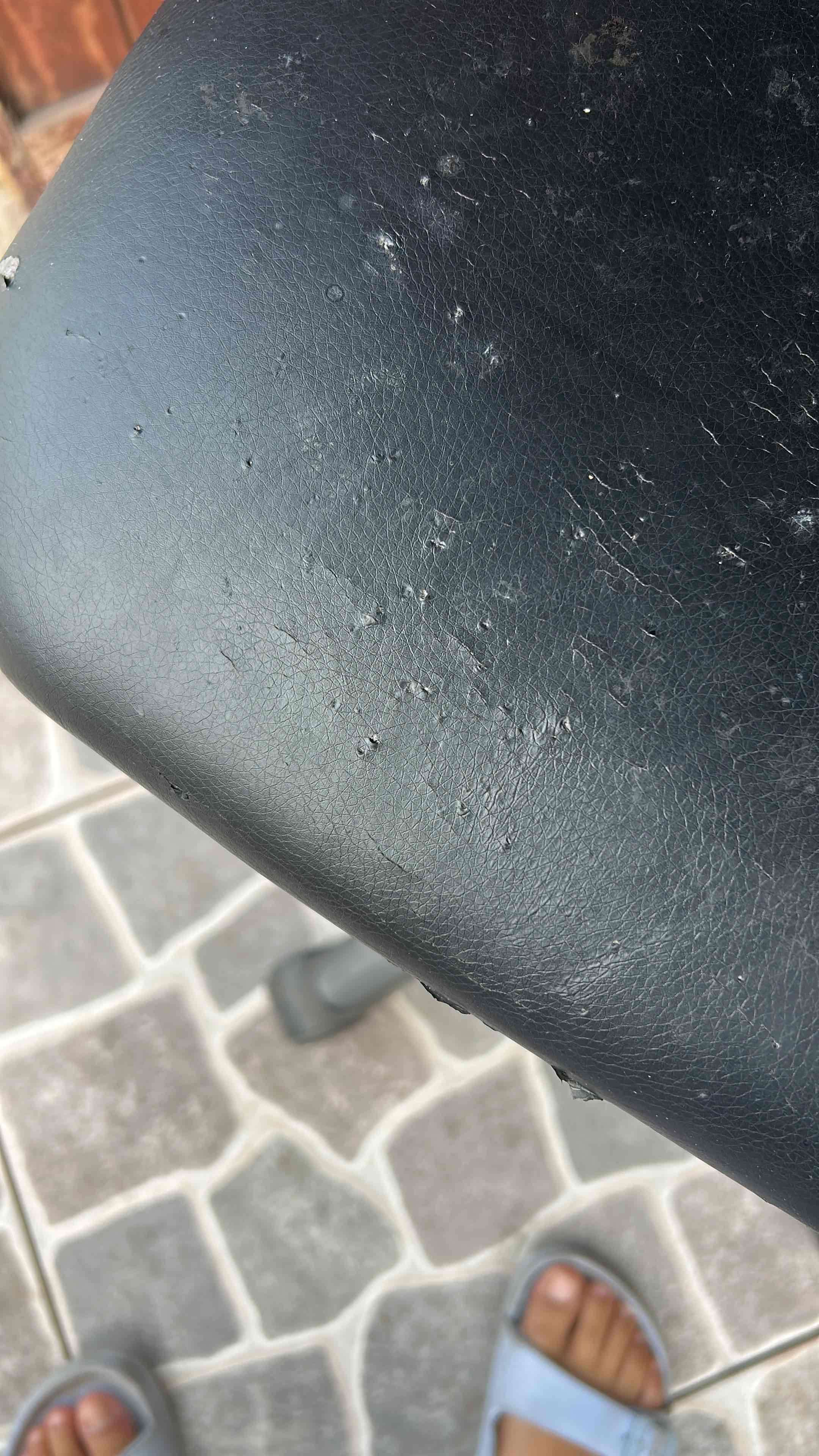 Silla de oficina negra - miniatura 2