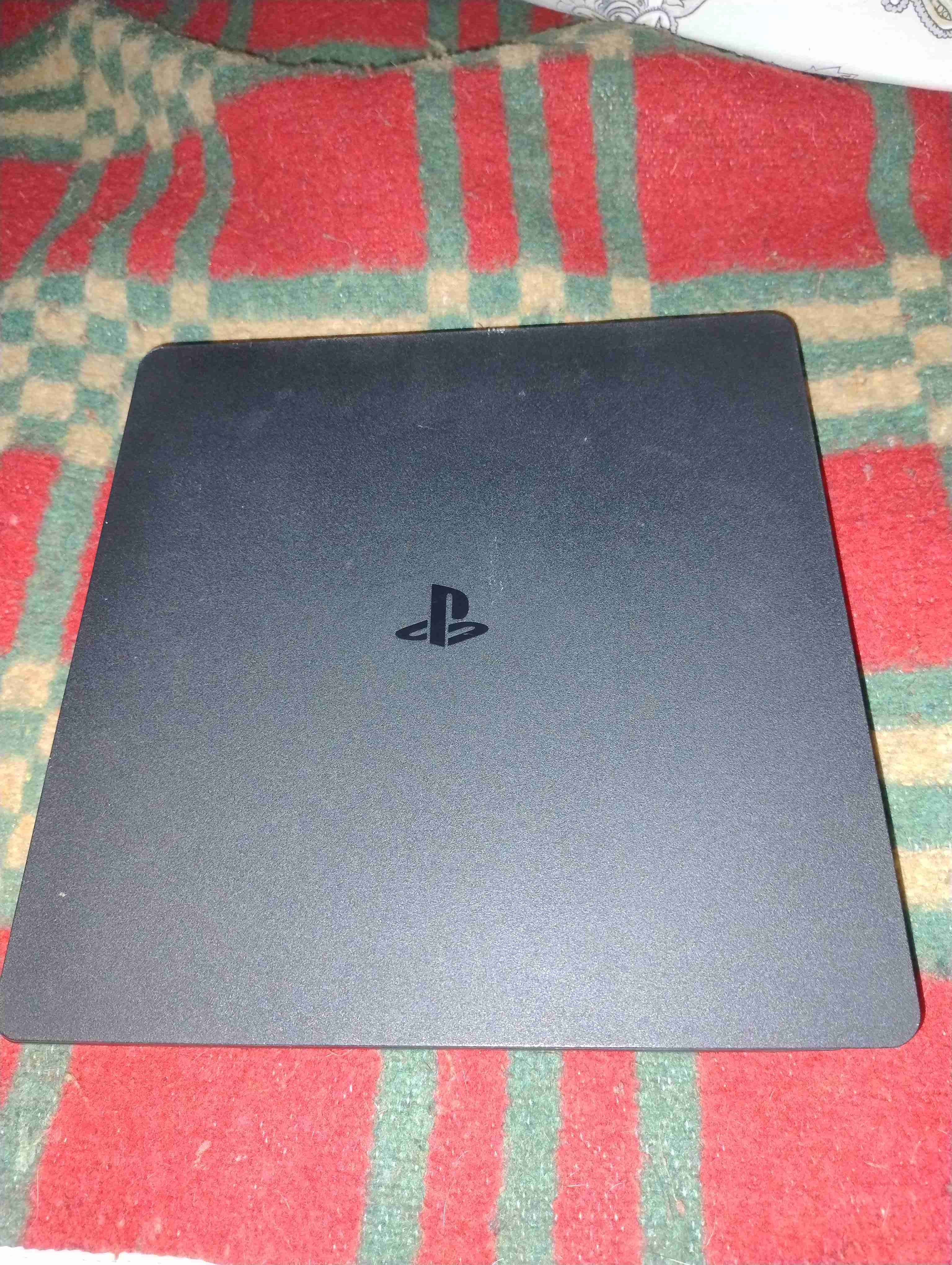Consola PlayStation 4 Slim - miniatura 1