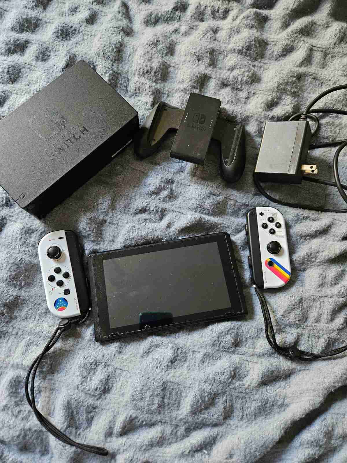 Consola Nintendo Switch gris v1 - miniatura 2