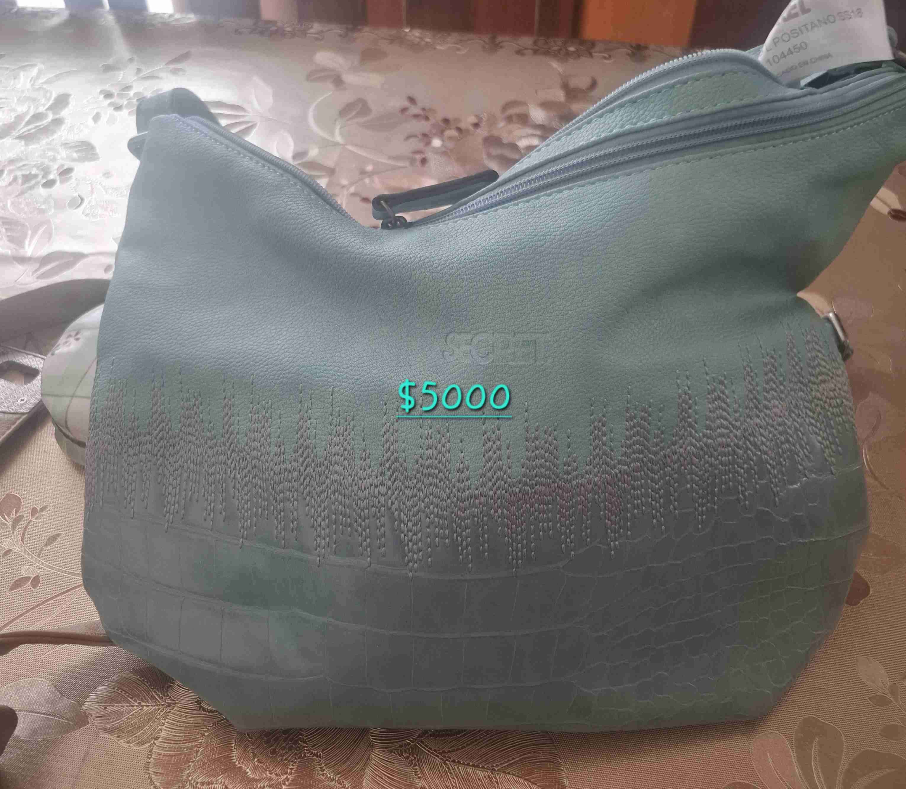 Cartera de mano multicolor - miniatura 4