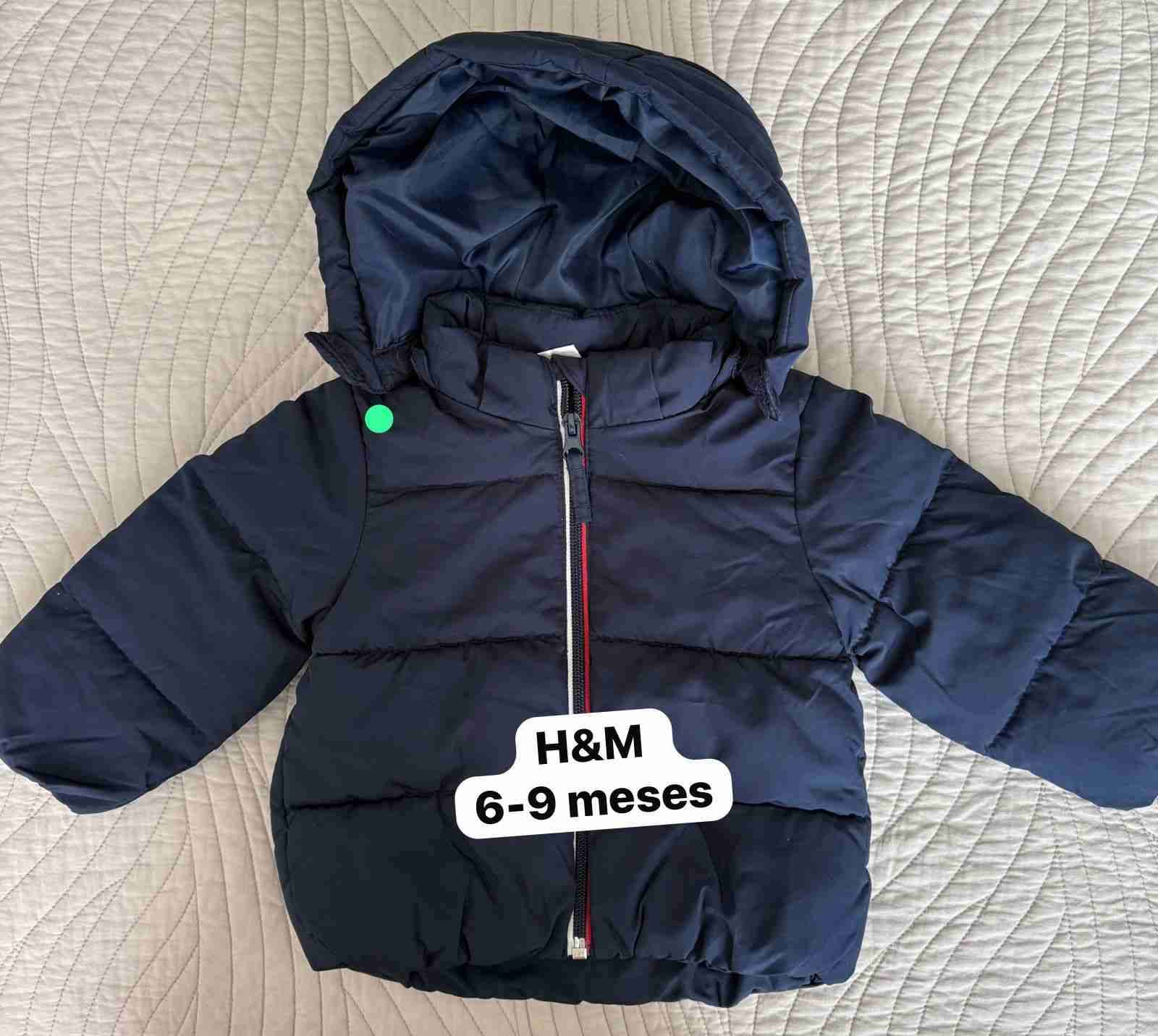 Parka bebé H&M 6-9 meses