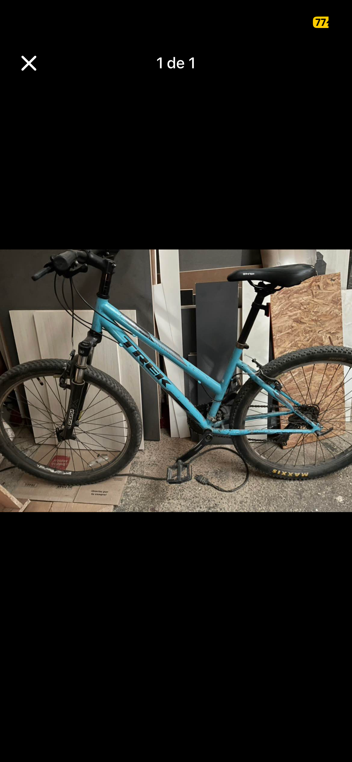 Bicicleta de montaña Trek azul