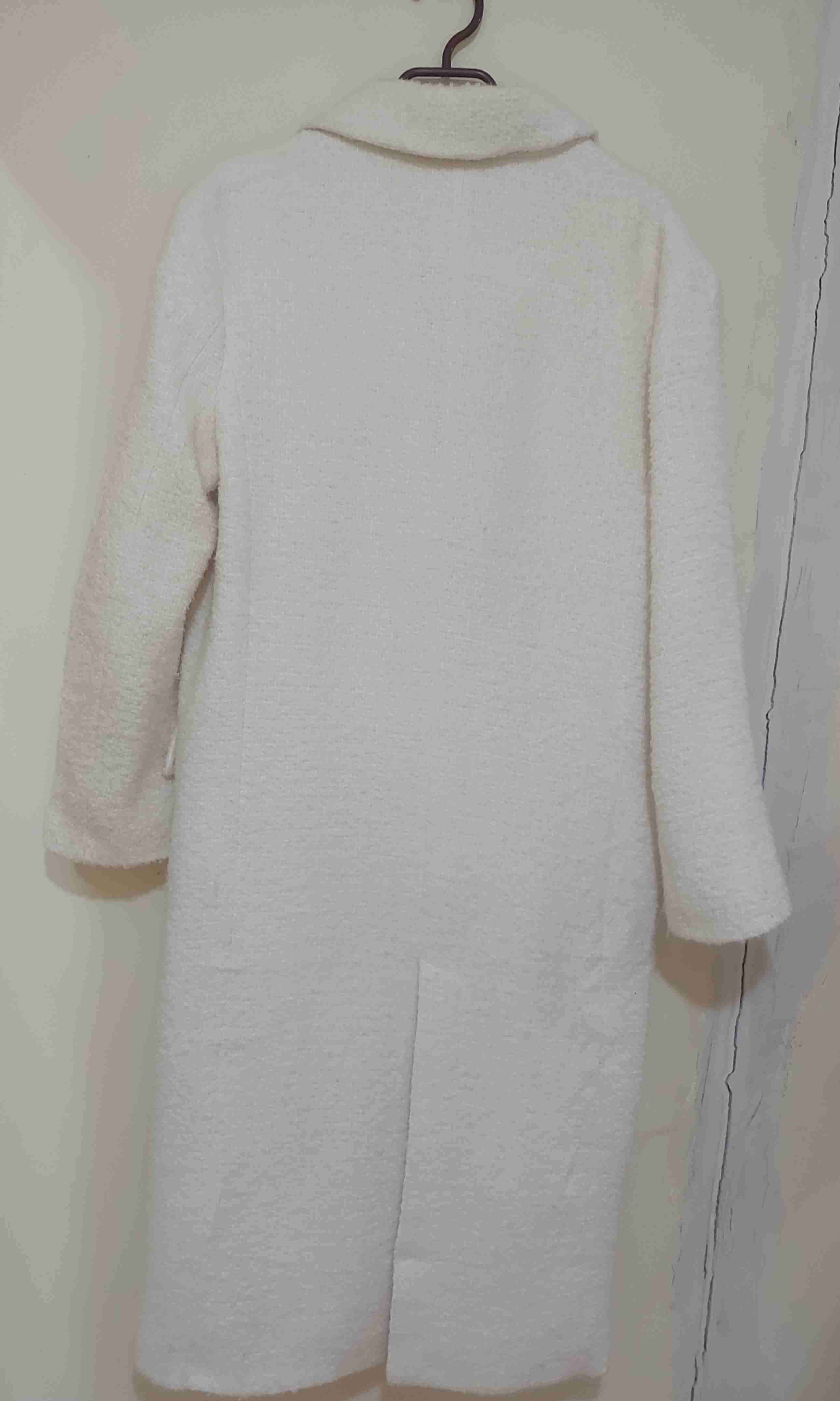 Abrigo blanco invierno de mujer, ZARA - miniatura 5