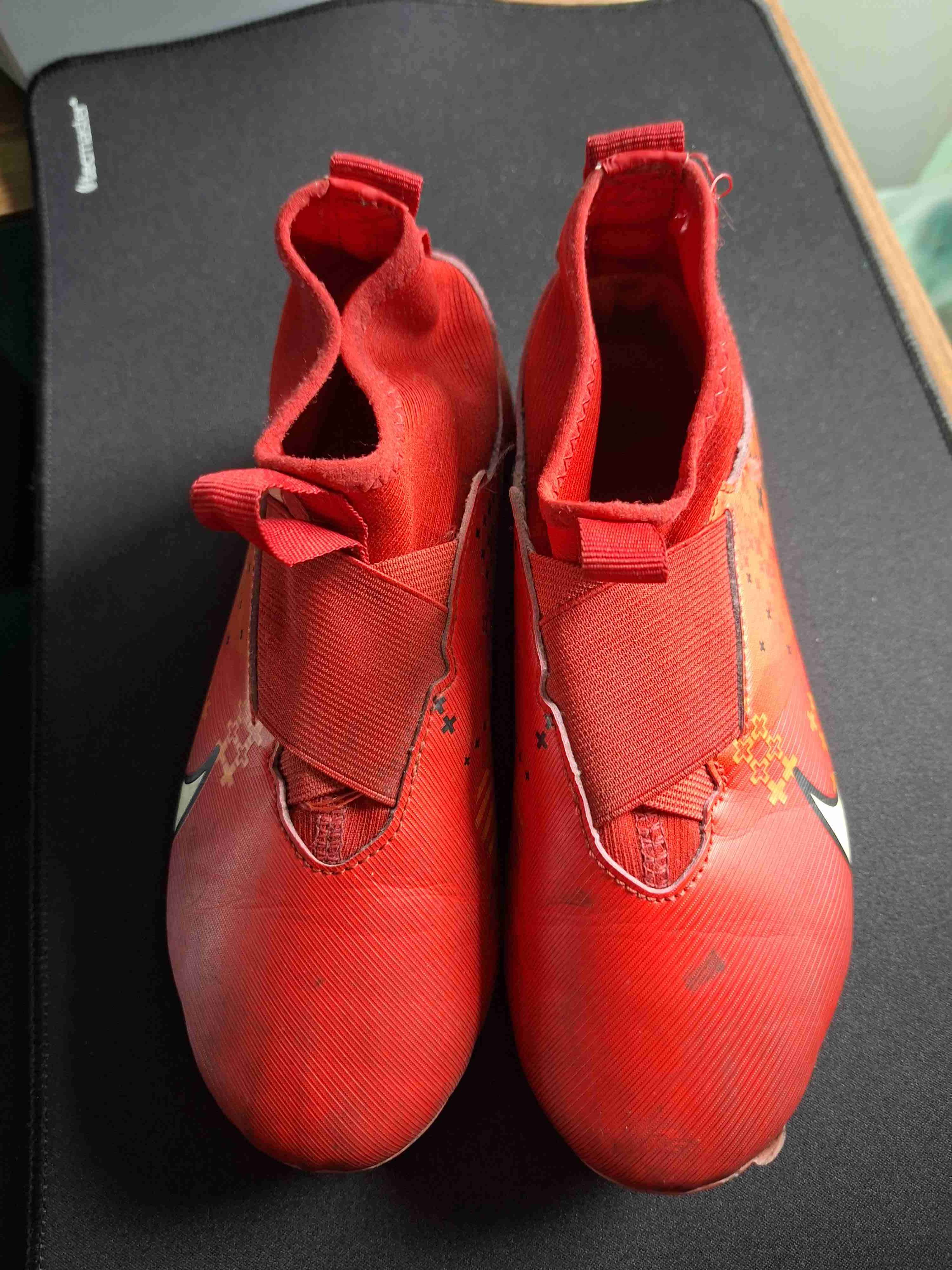 Zapatos deportivos rojos talle 3Y - miniatura 1