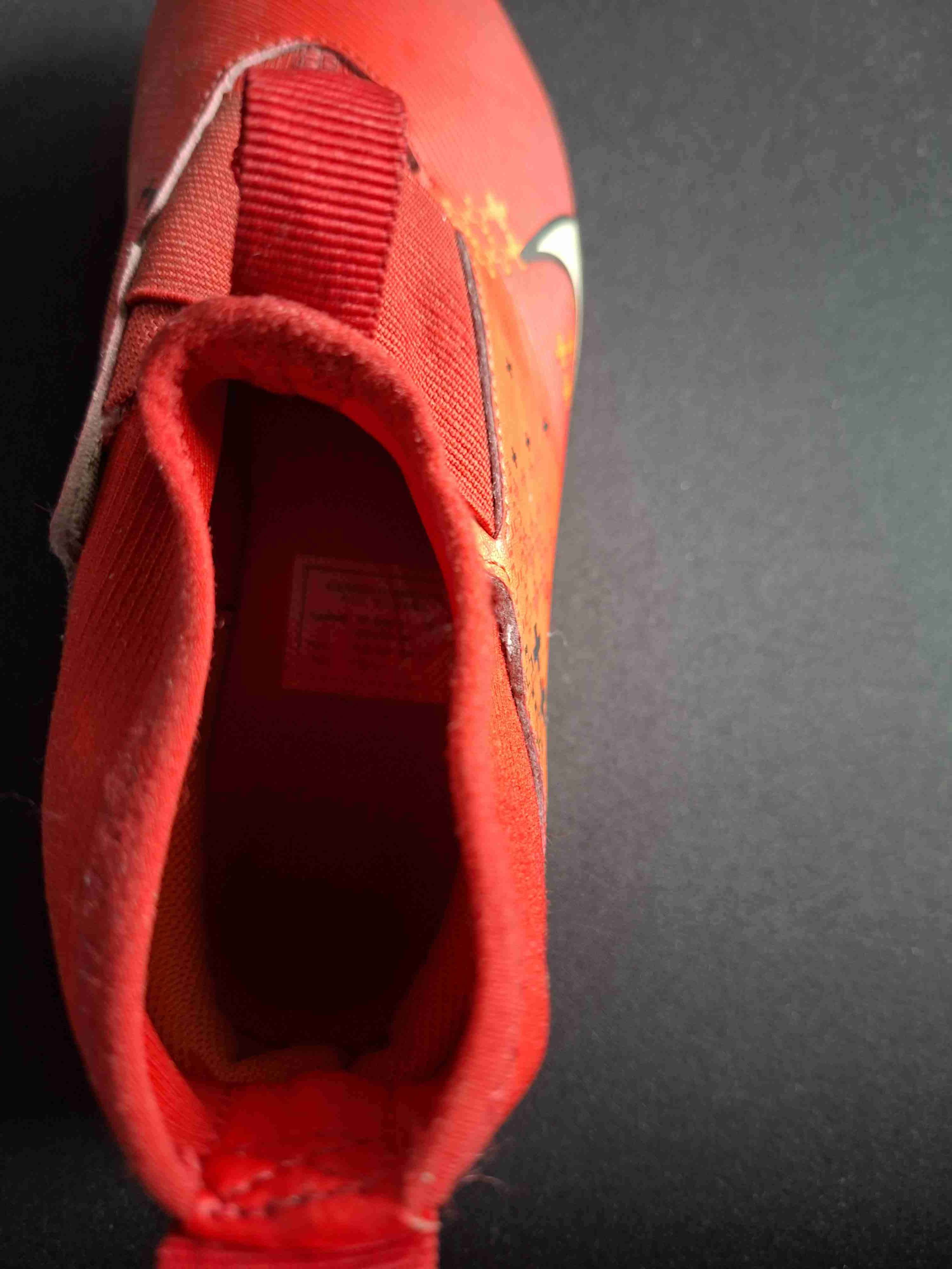 Zapatos deportivos rojos talle 3Y - miniatura 4