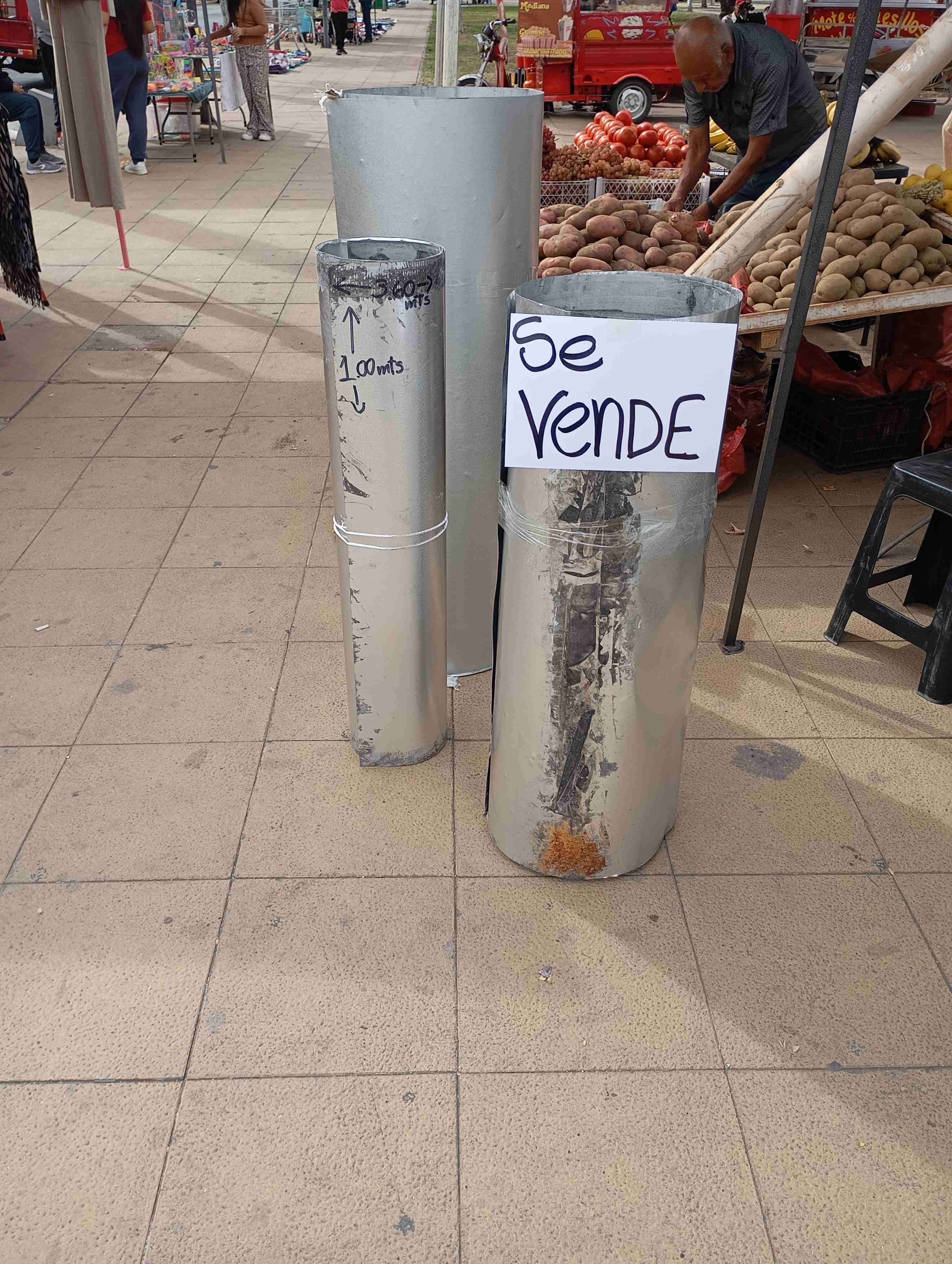 Latas de  acero inoxidable