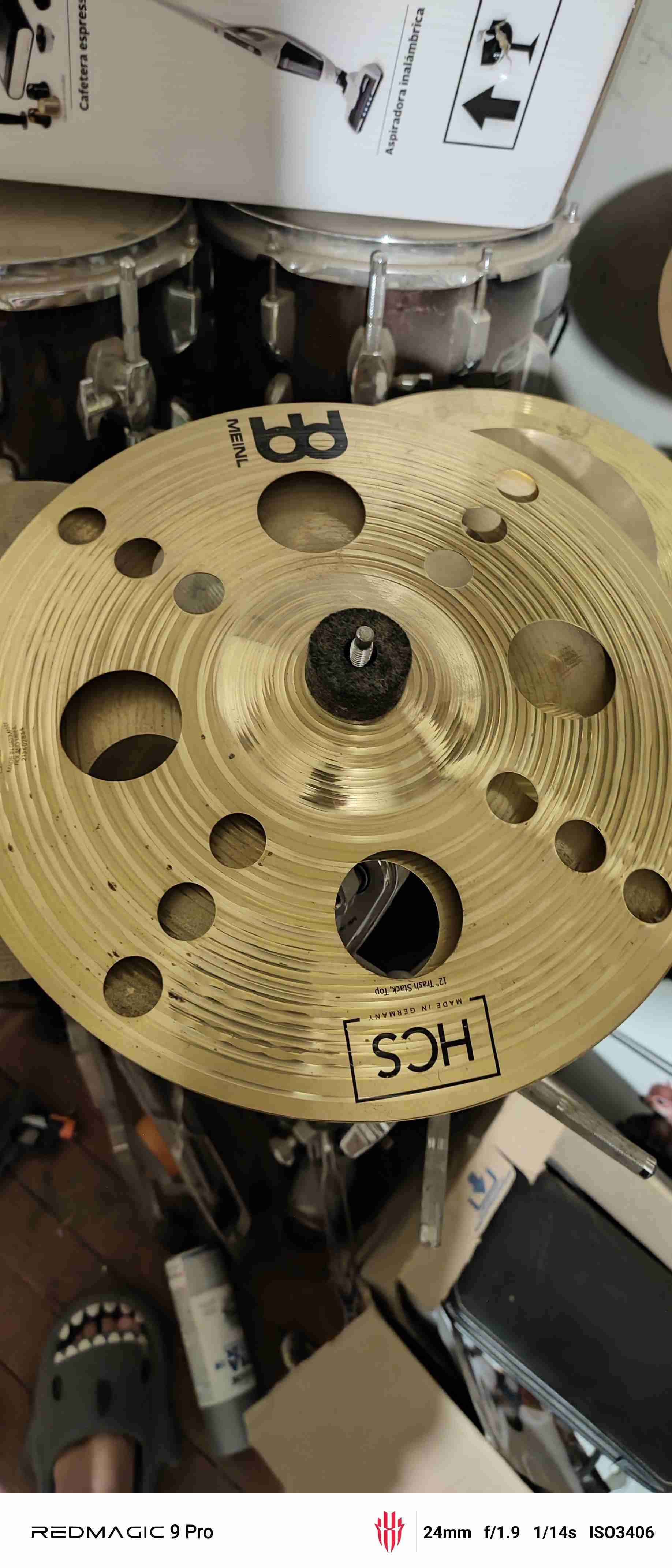 Platillo Meinl dorado para batería - miniatura 3