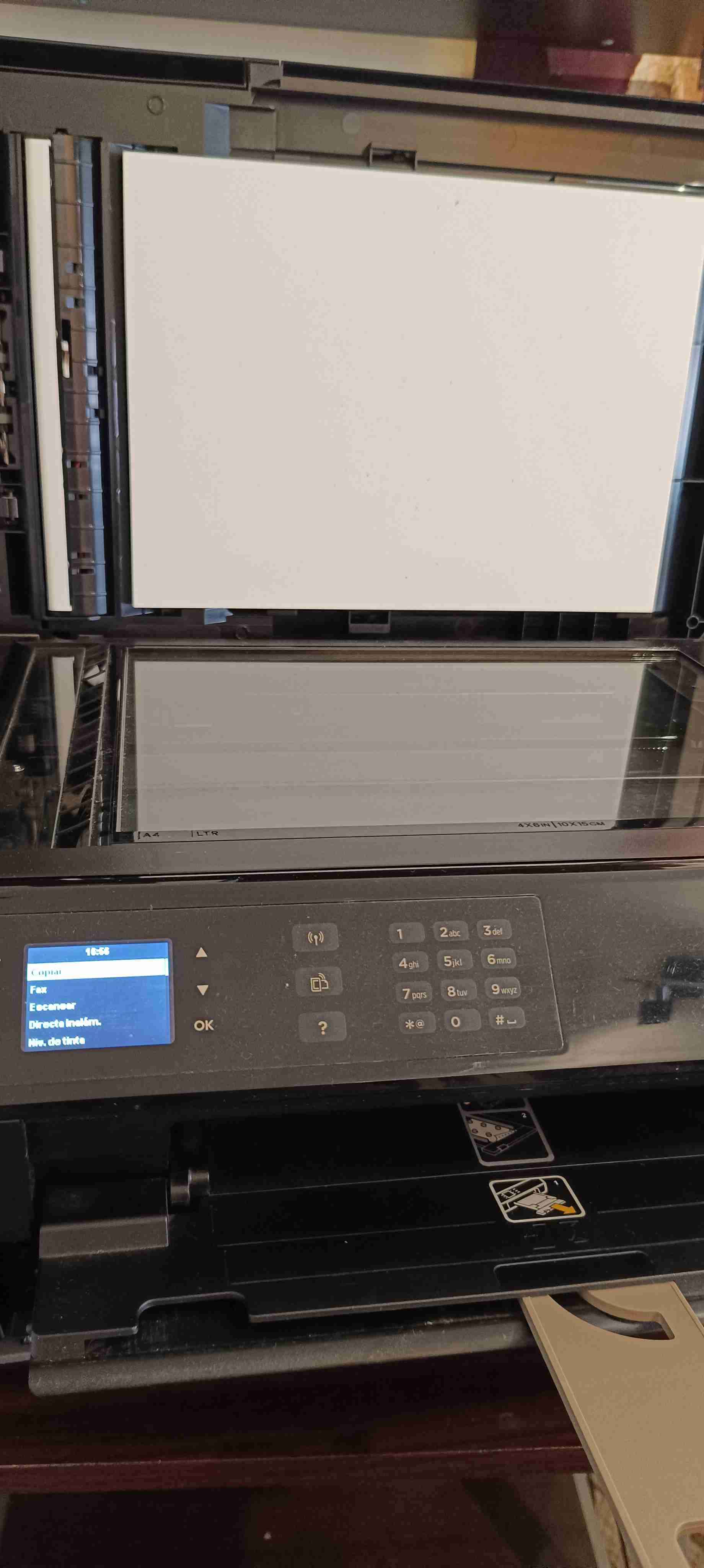 Impresora HP Deskjet 4645 - miniatura 4