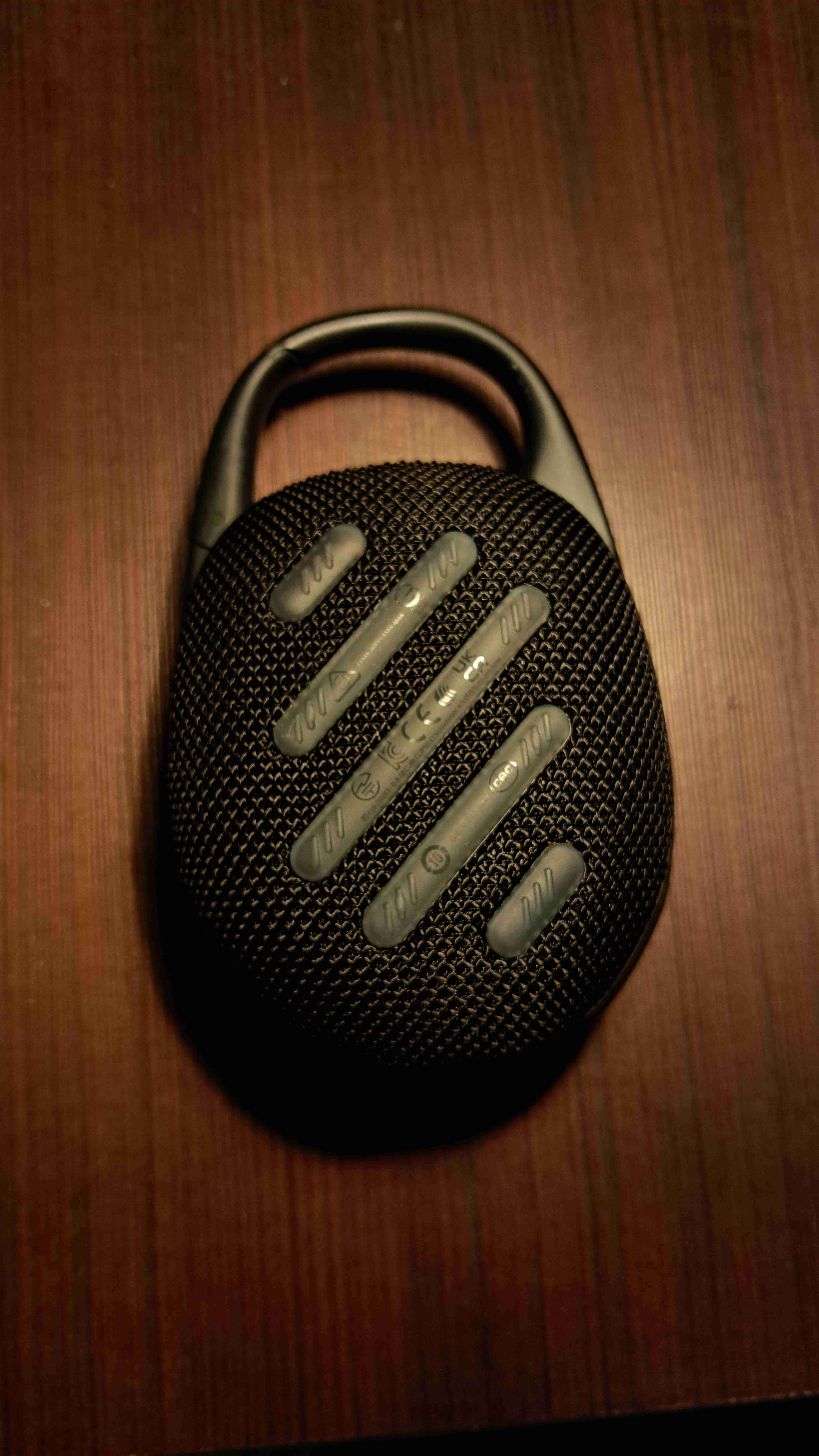 Parlante portátil JBL negro - miniatura 2