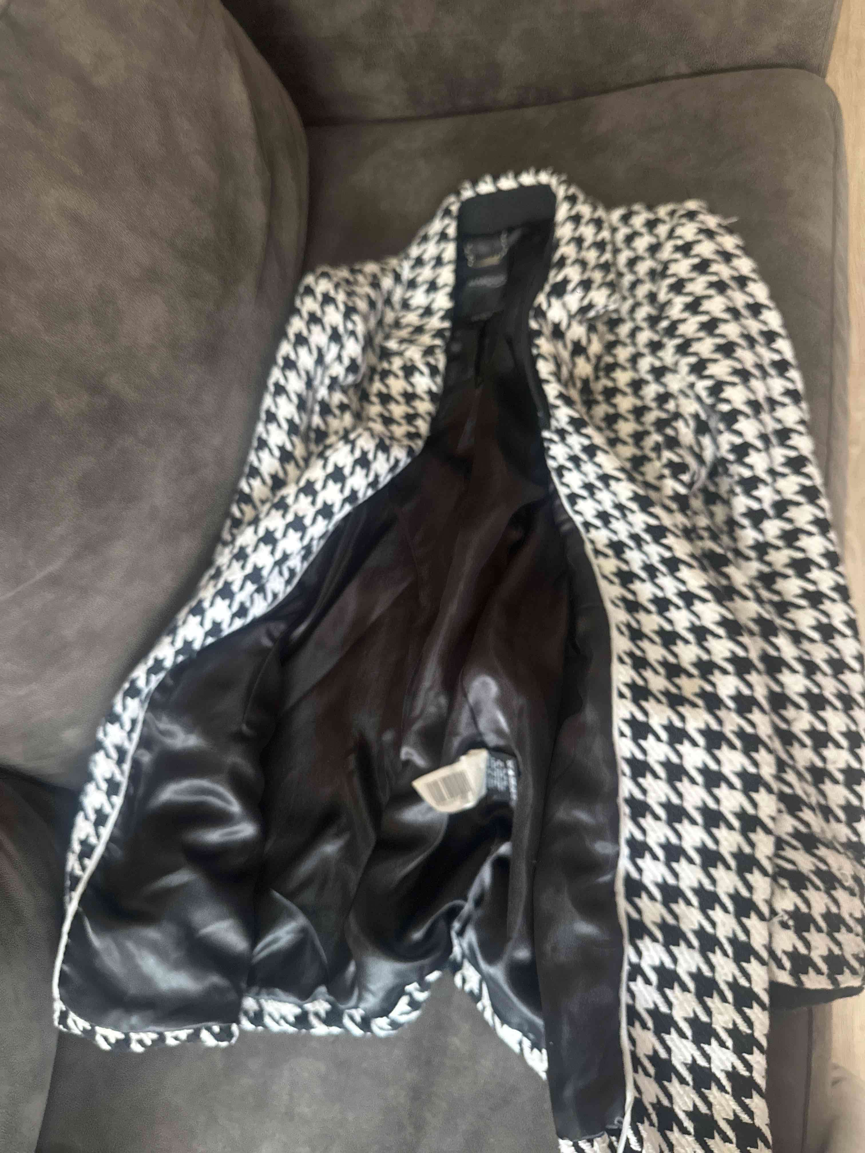 Abrigo de pata de gallo blanco y negro - miniatura 4