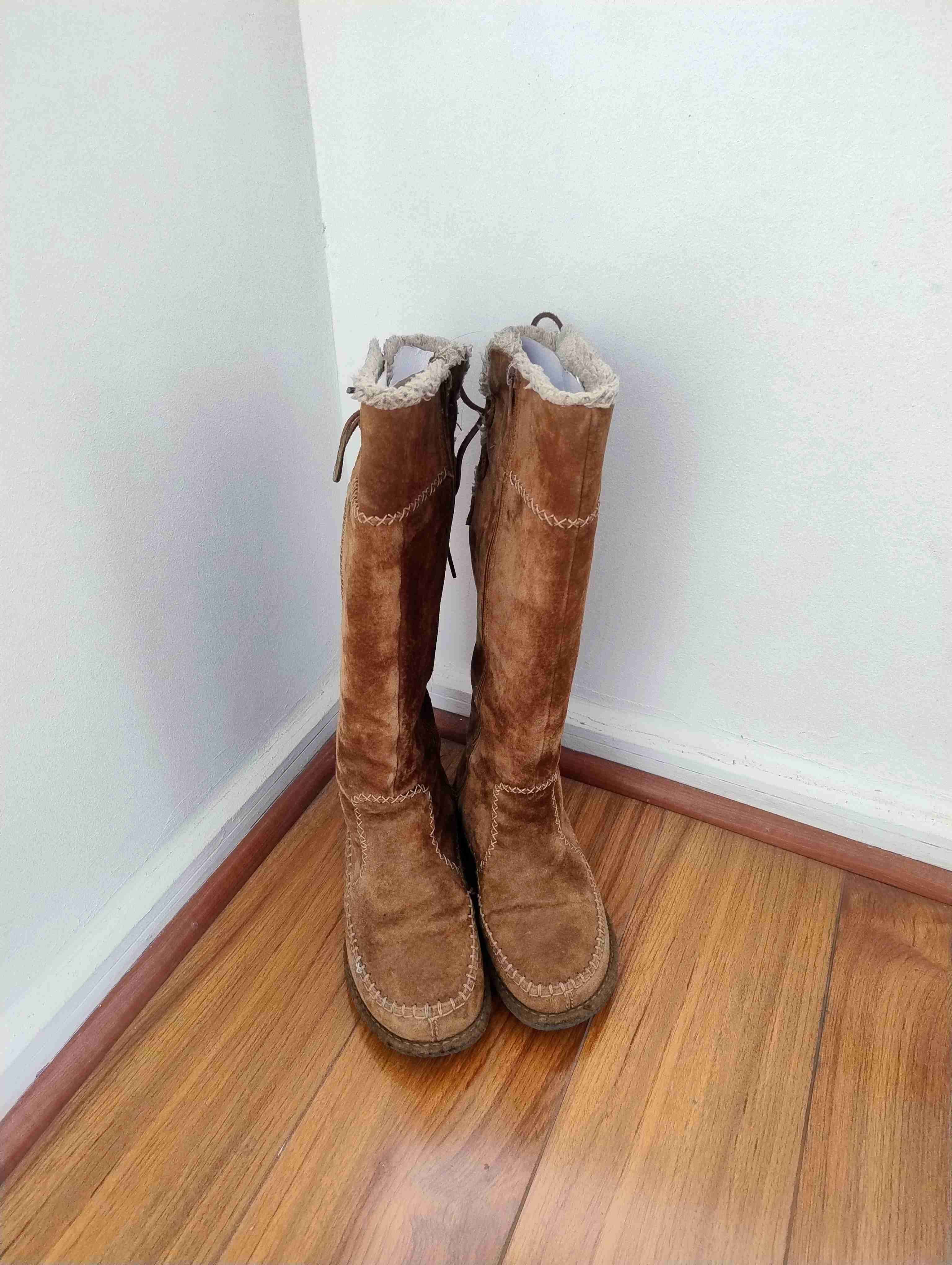 Botas altas café con forro - miniatura 3