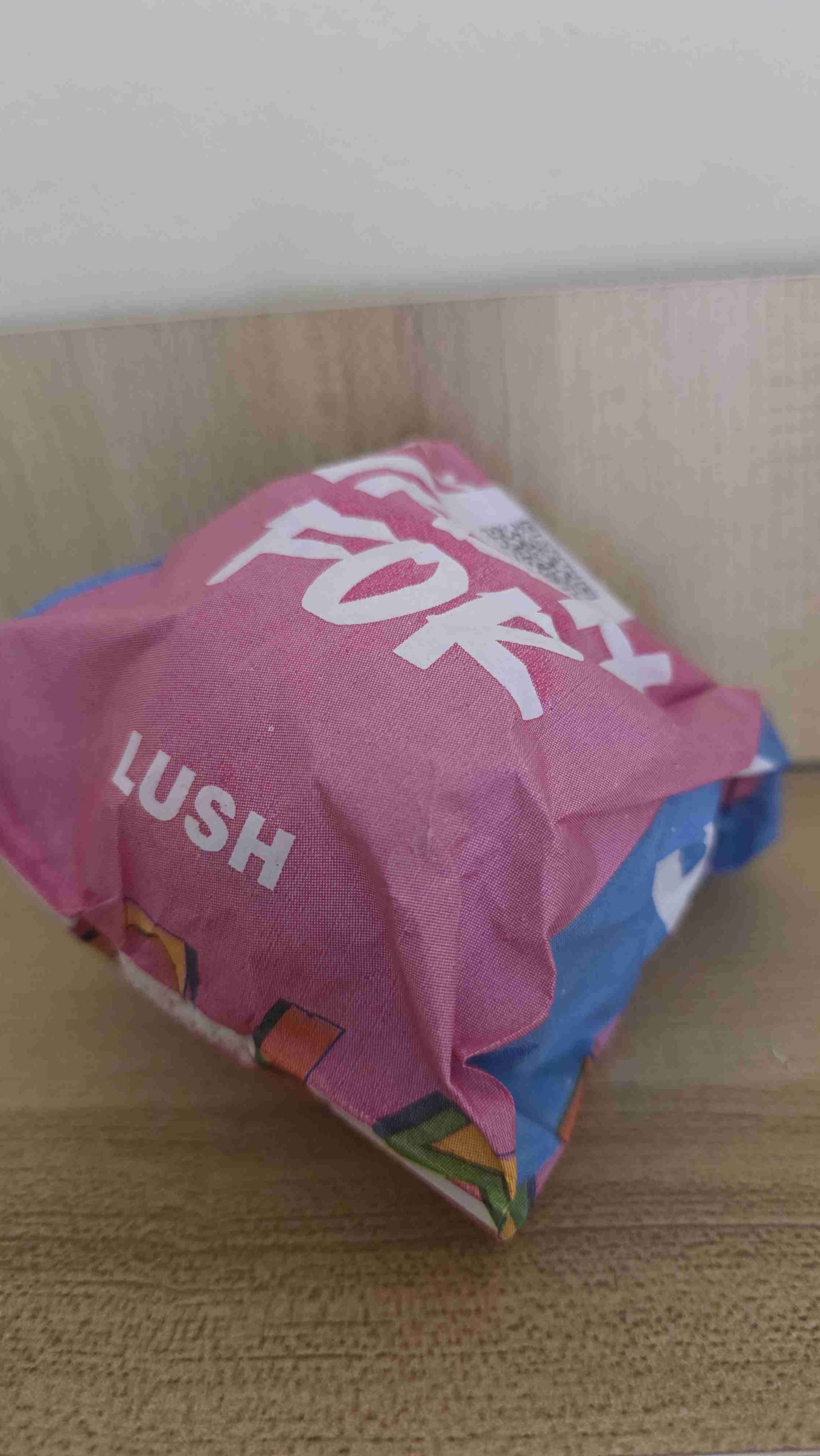 Bomba de baño Snow fairy Lush - miniatura 2