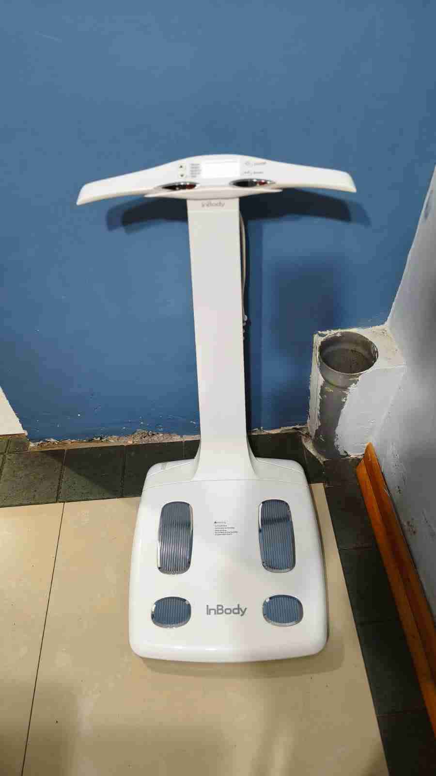 Balanza electrónica InBody - miniatura 1