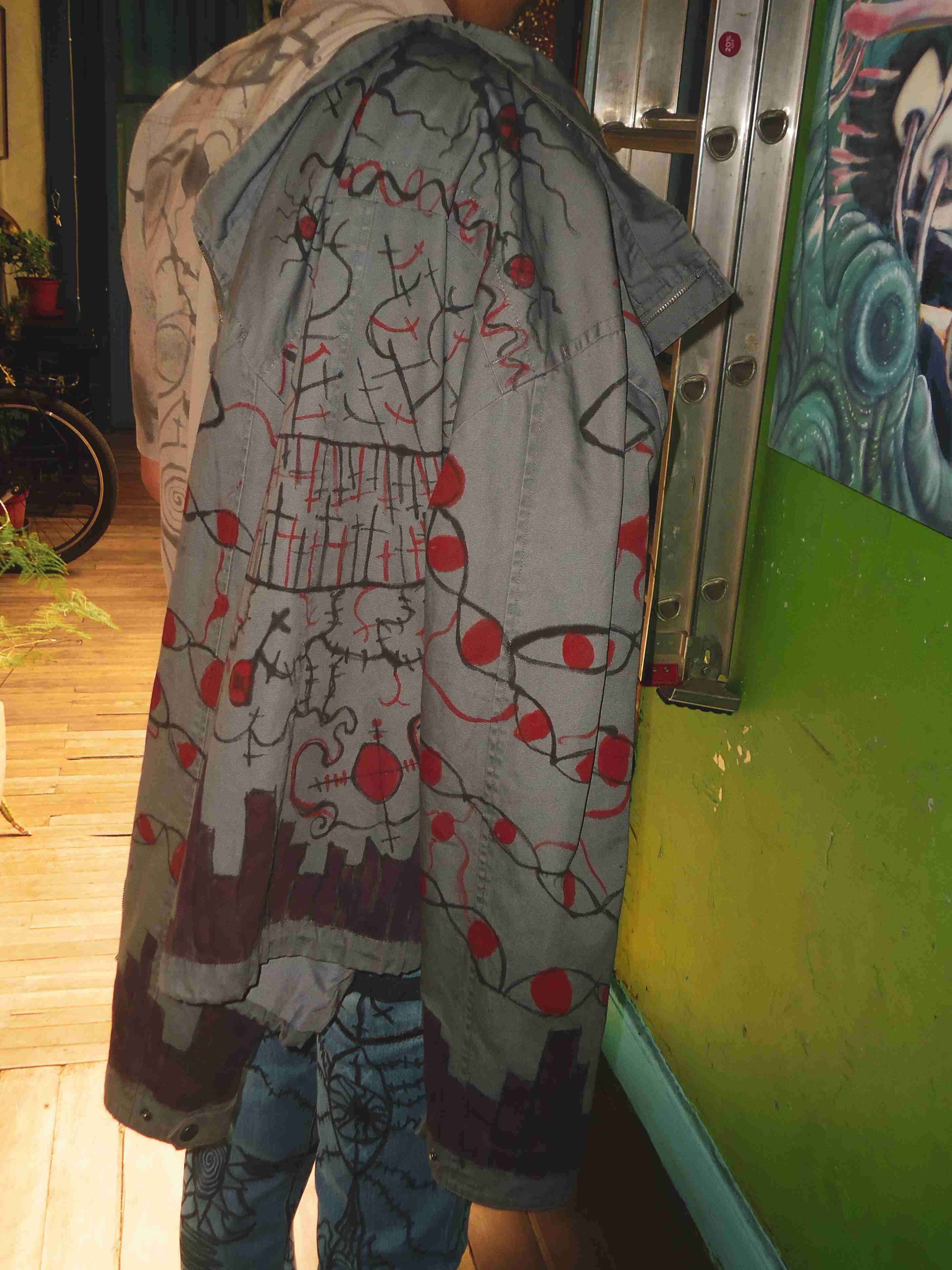 Chaqueta personalizada pintada a mano - miniatura 2