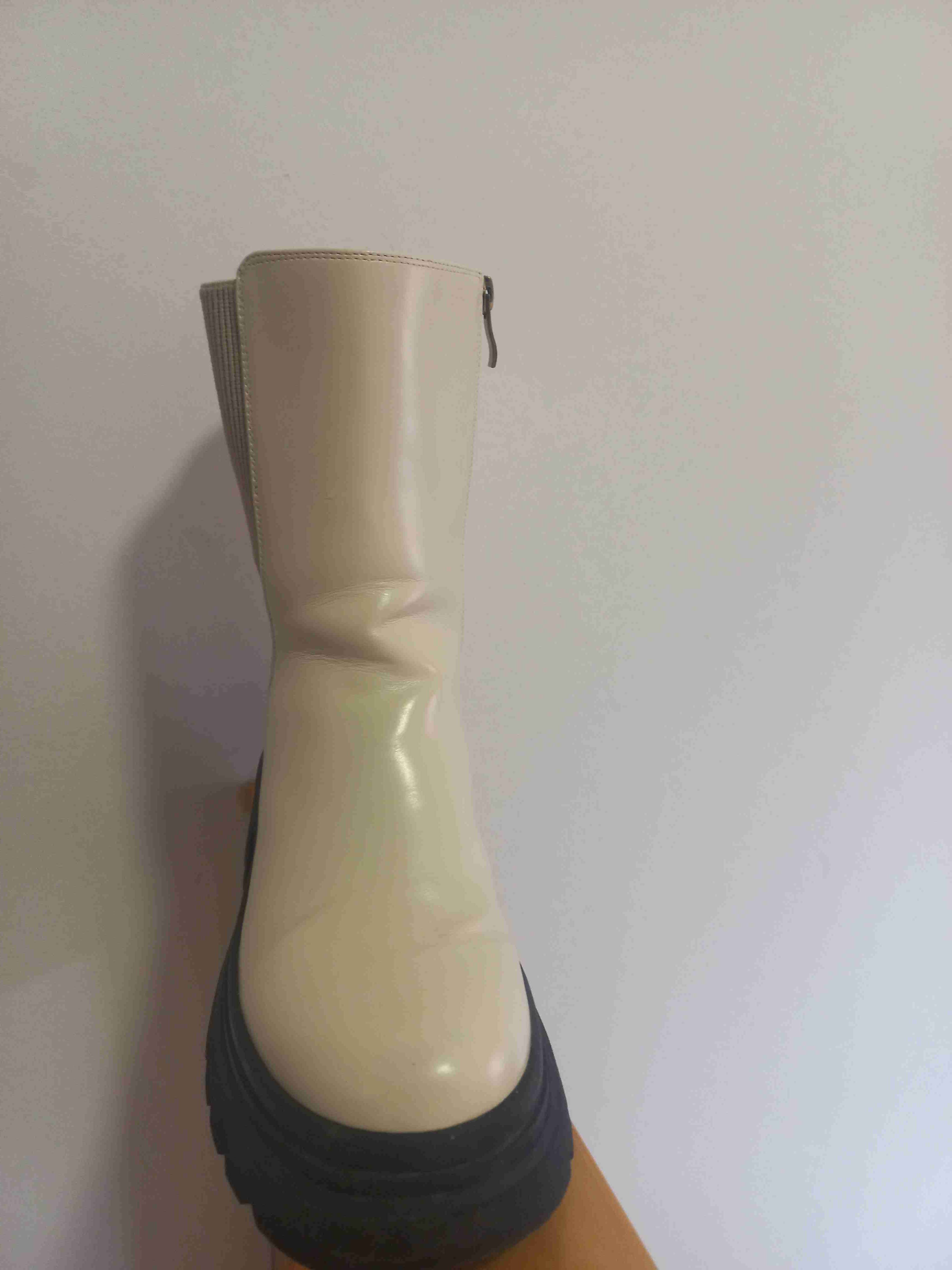 Botines beige con plataforma - miniatura 2