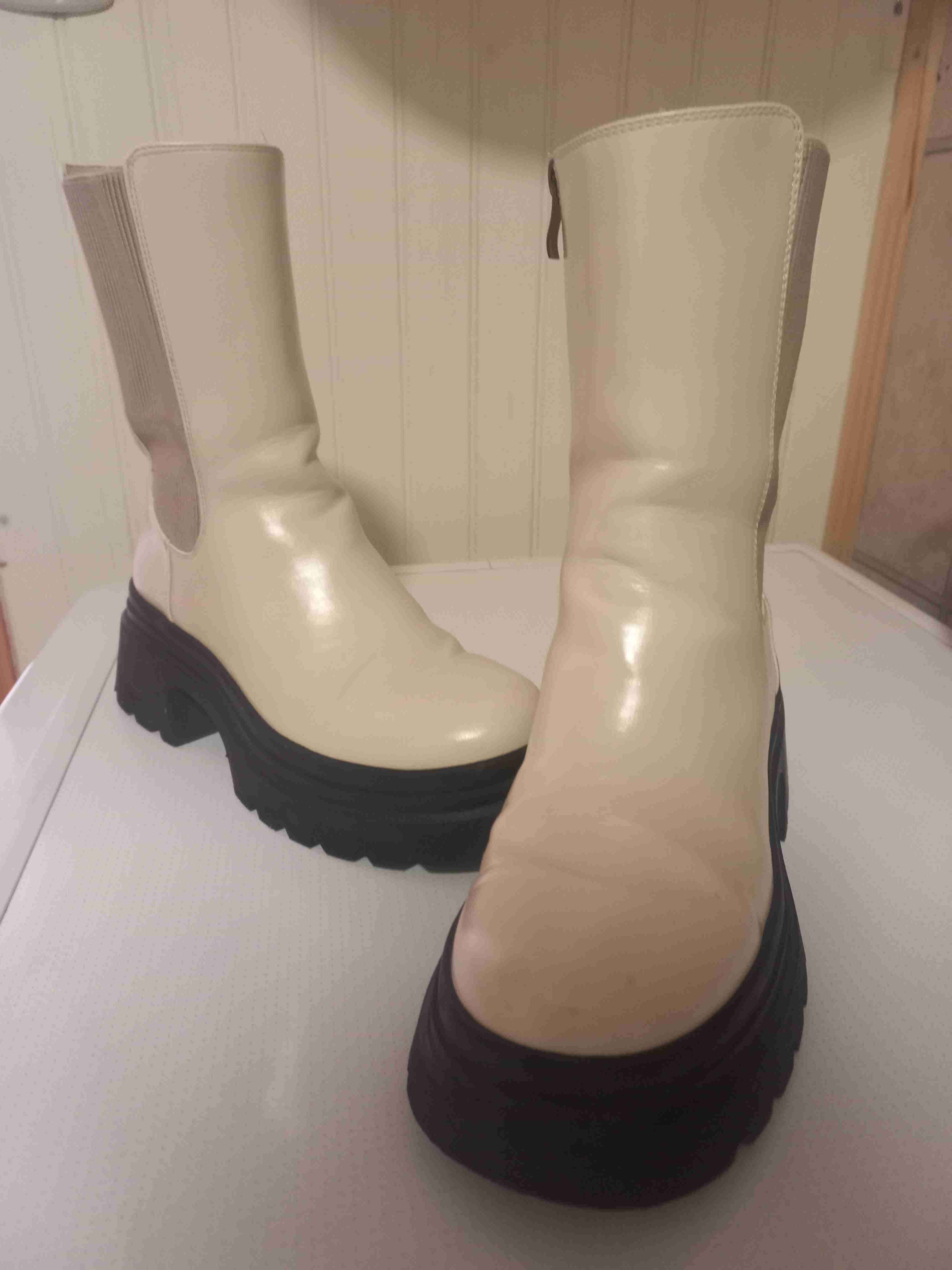 Botines beige con plataforma - miniatura 4