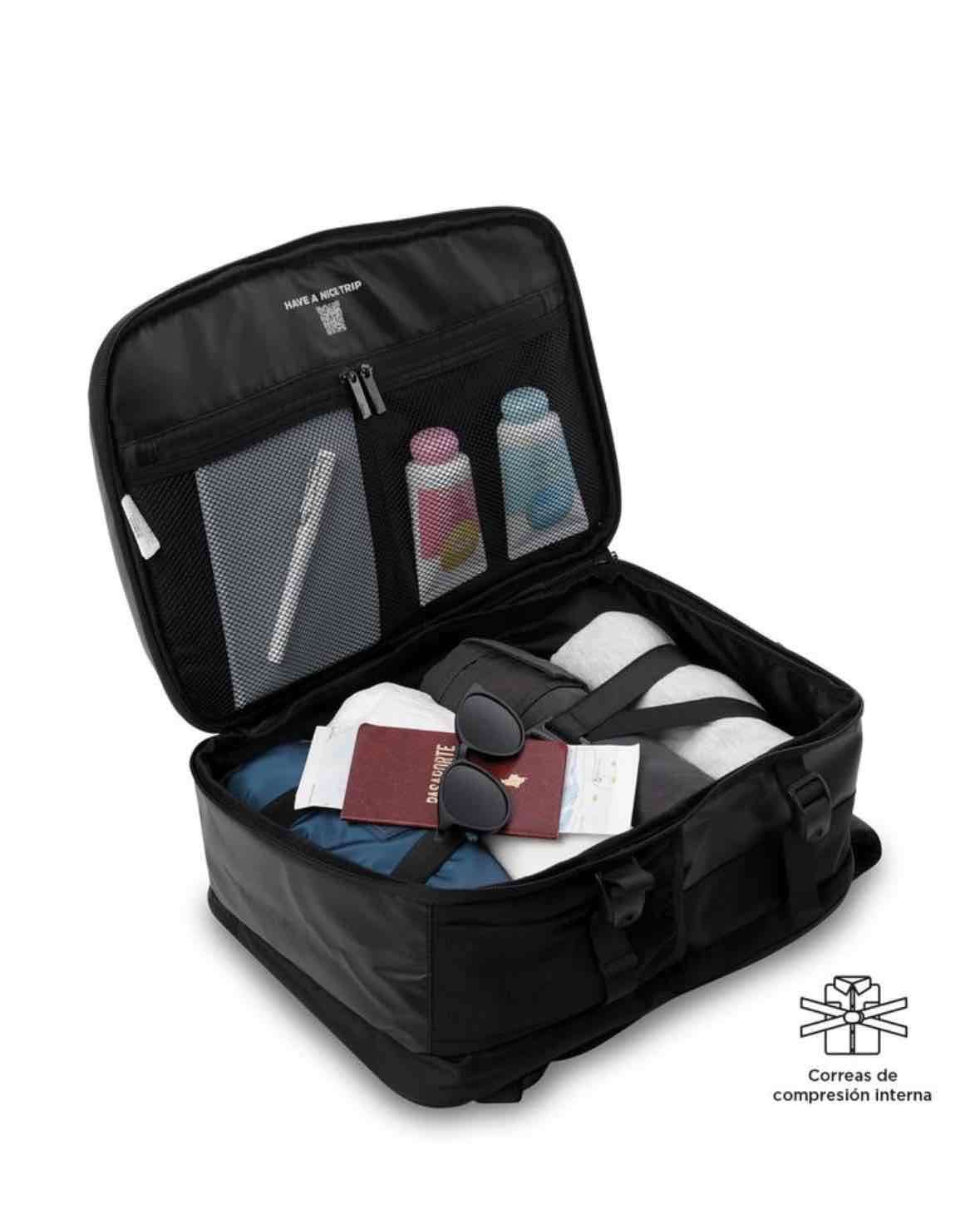 Mochila negra nueva - miniatura 3