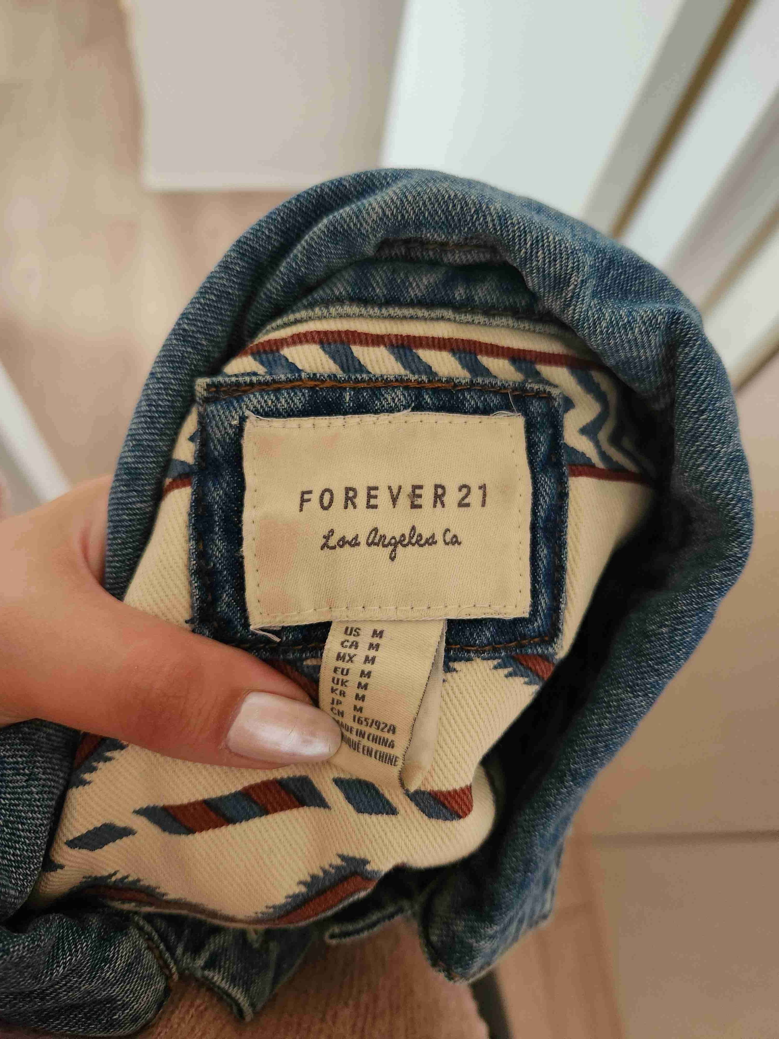 Chaqueta de mezclilla con estampado - miniatura 3