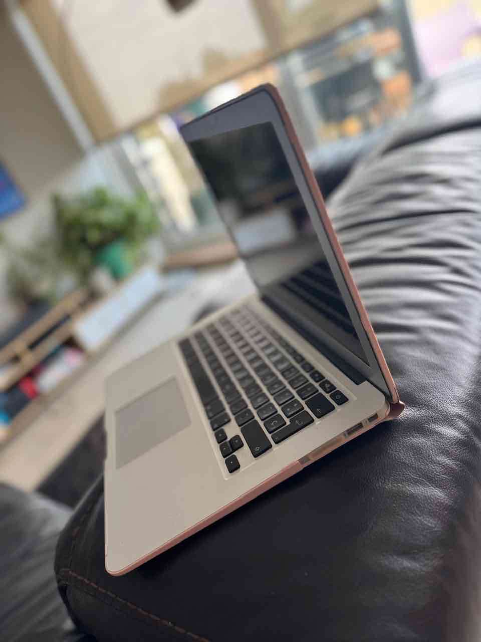 MacBook Air mint condition - miniatura 6