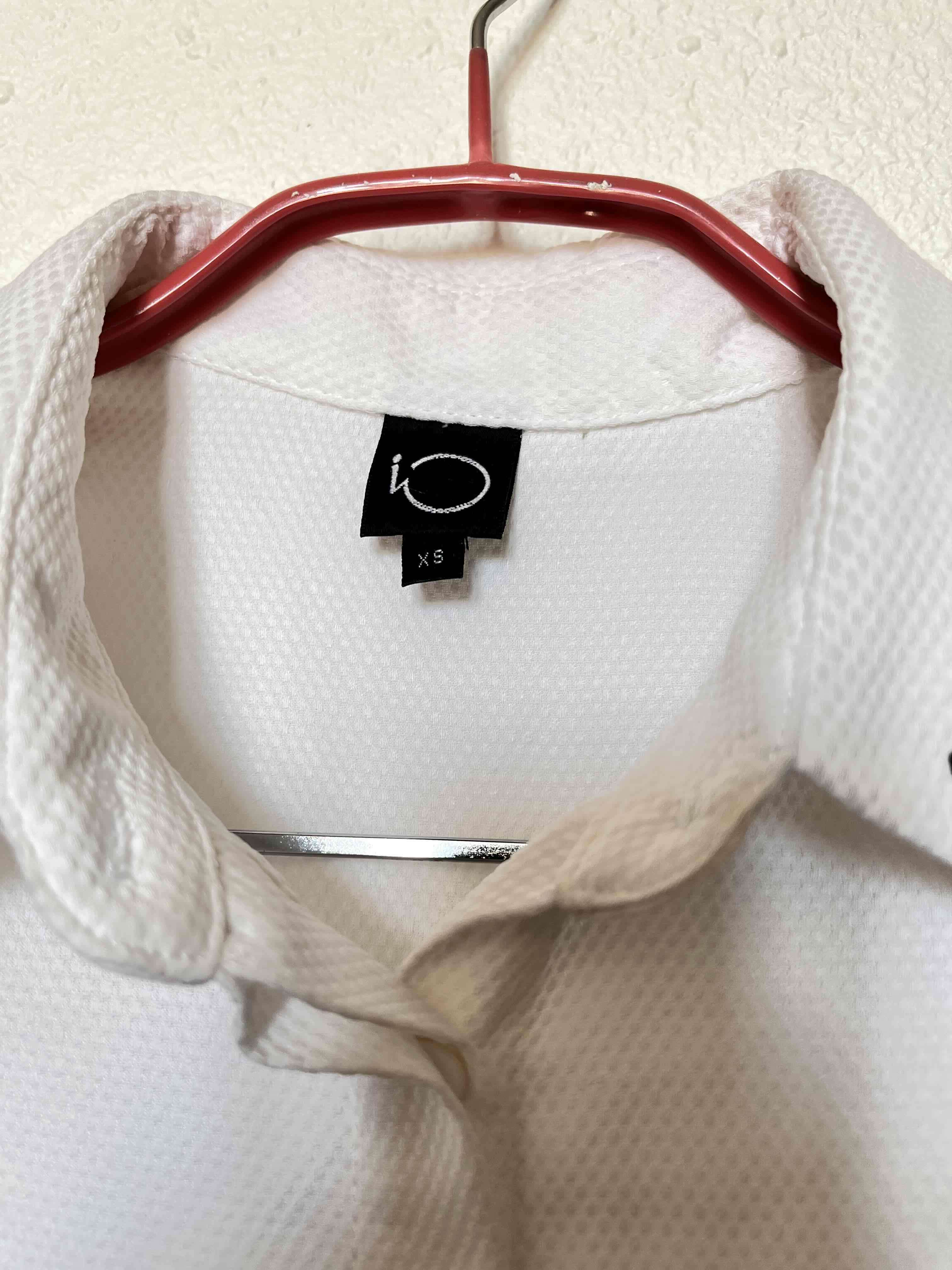 Blusa blanca iO talla XS nueva - miniatura 3