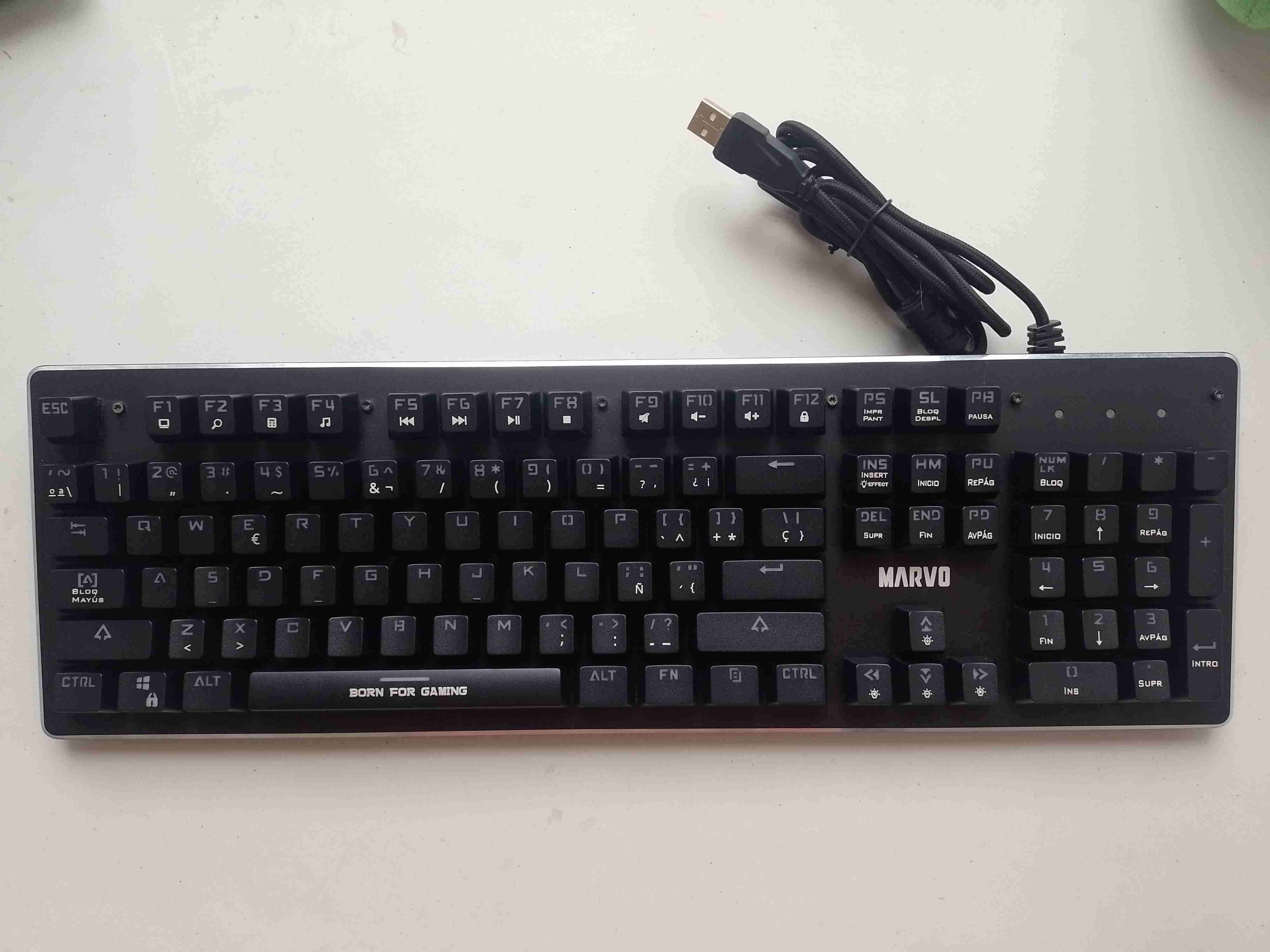 Teclado mecánico Marvo USB