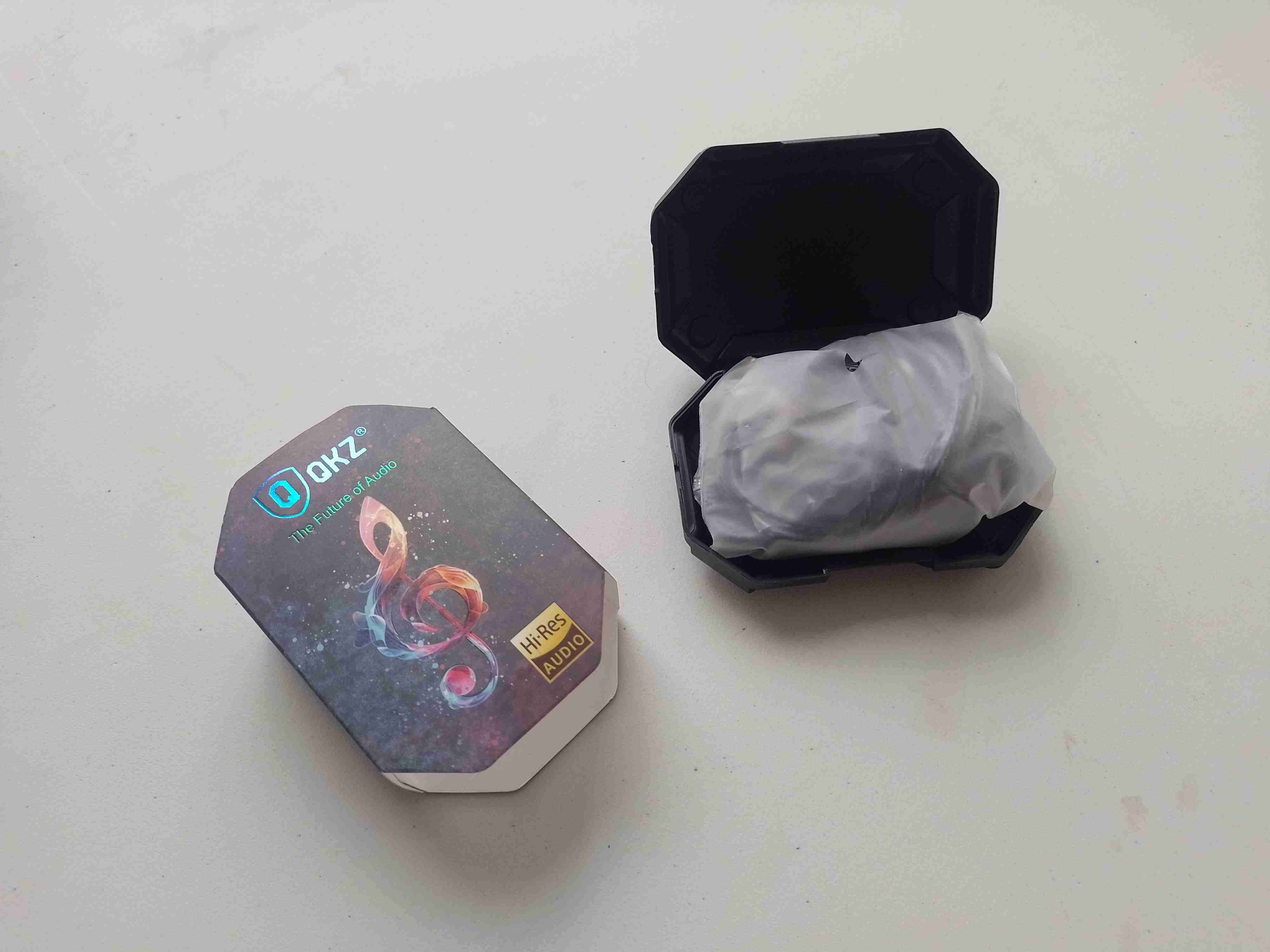 Auriculares negros QKZ Hi-Res Audio - miniatura 1