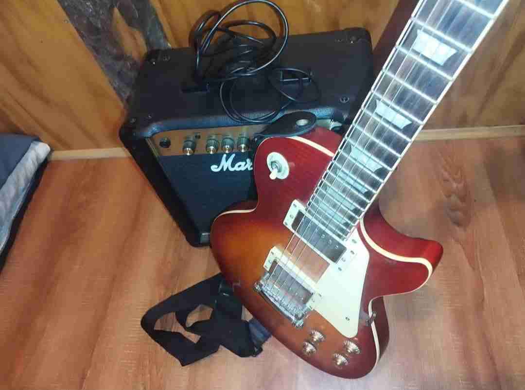 Guitarra eléctrica con amplificador - miniatura 2