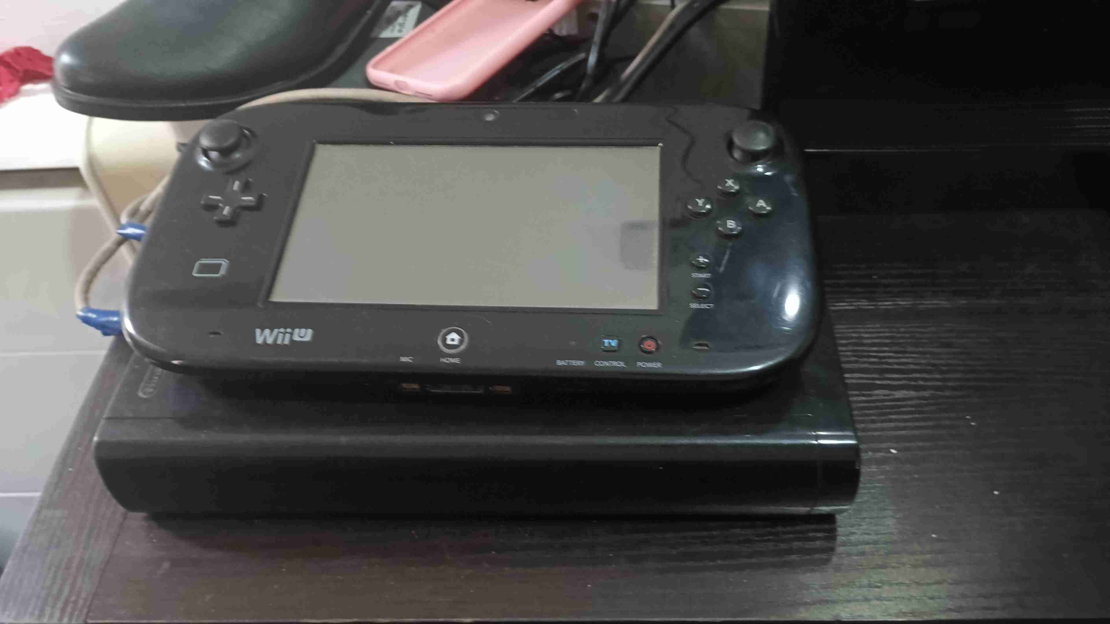 Consola Nintendo Wii U Negra - miniatura 1