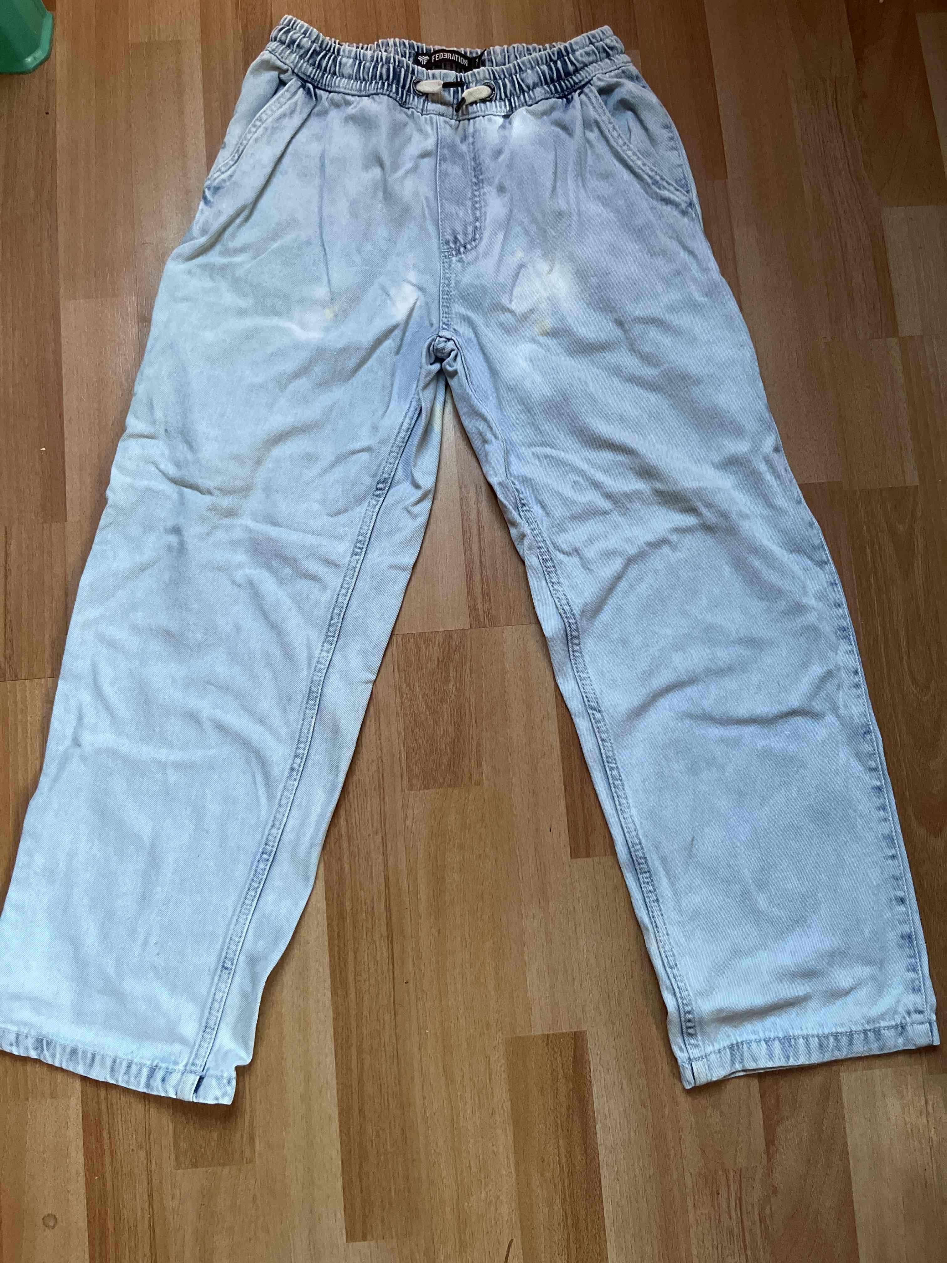 Jeans Baggy con pequeñas manchas de cloro talla 12 - miniatura 1