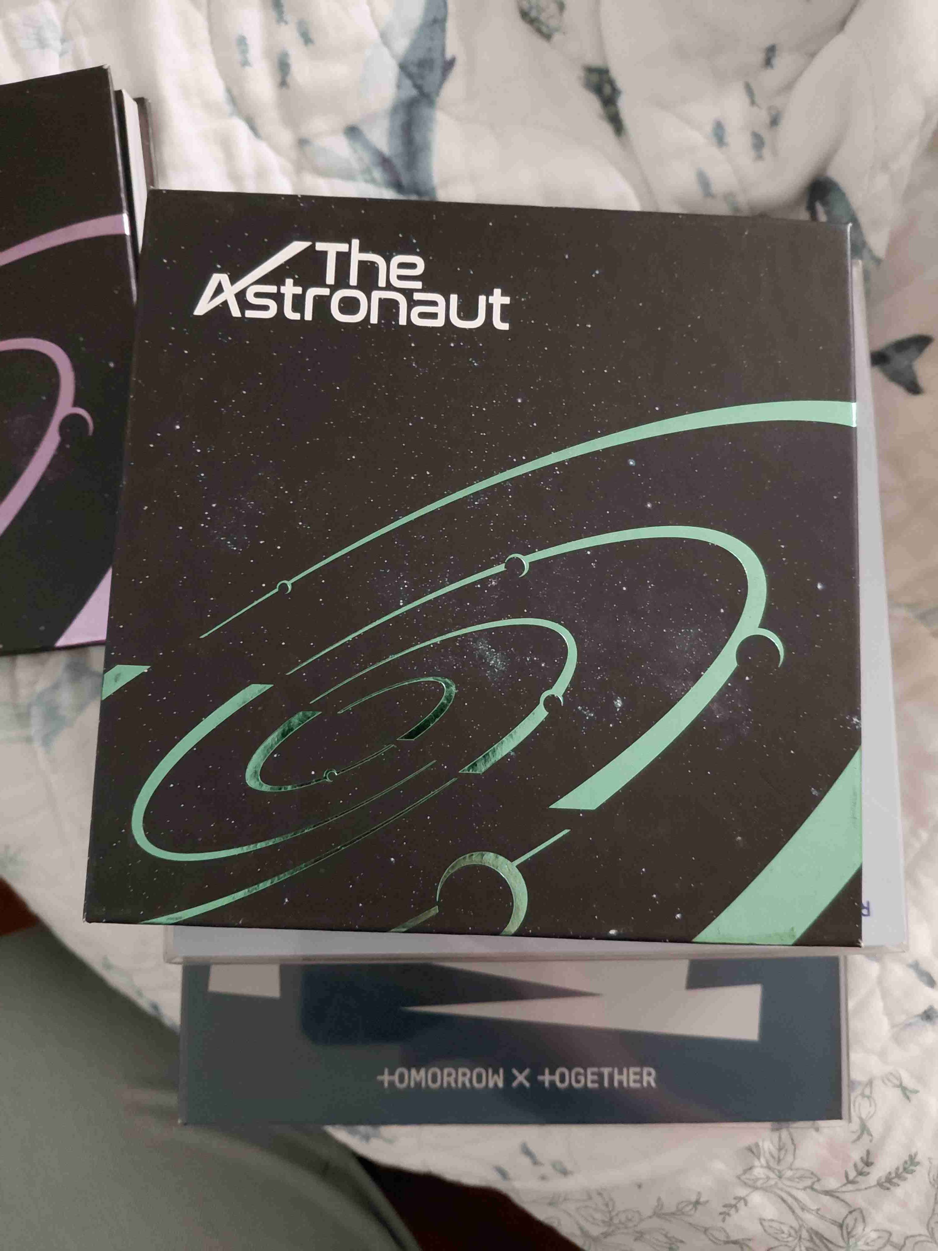 Álbum "The Astronaut" - Jin BTS