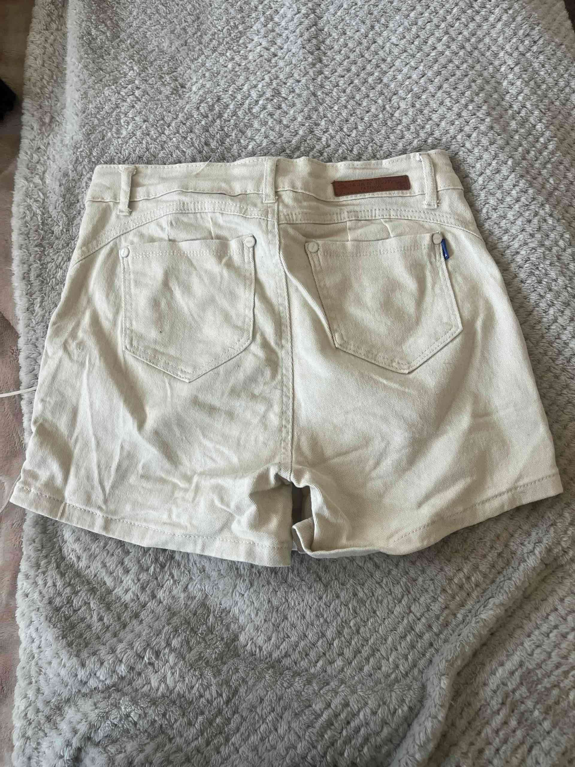 ROPA EN BUEN ESTADO. - miniatura 3