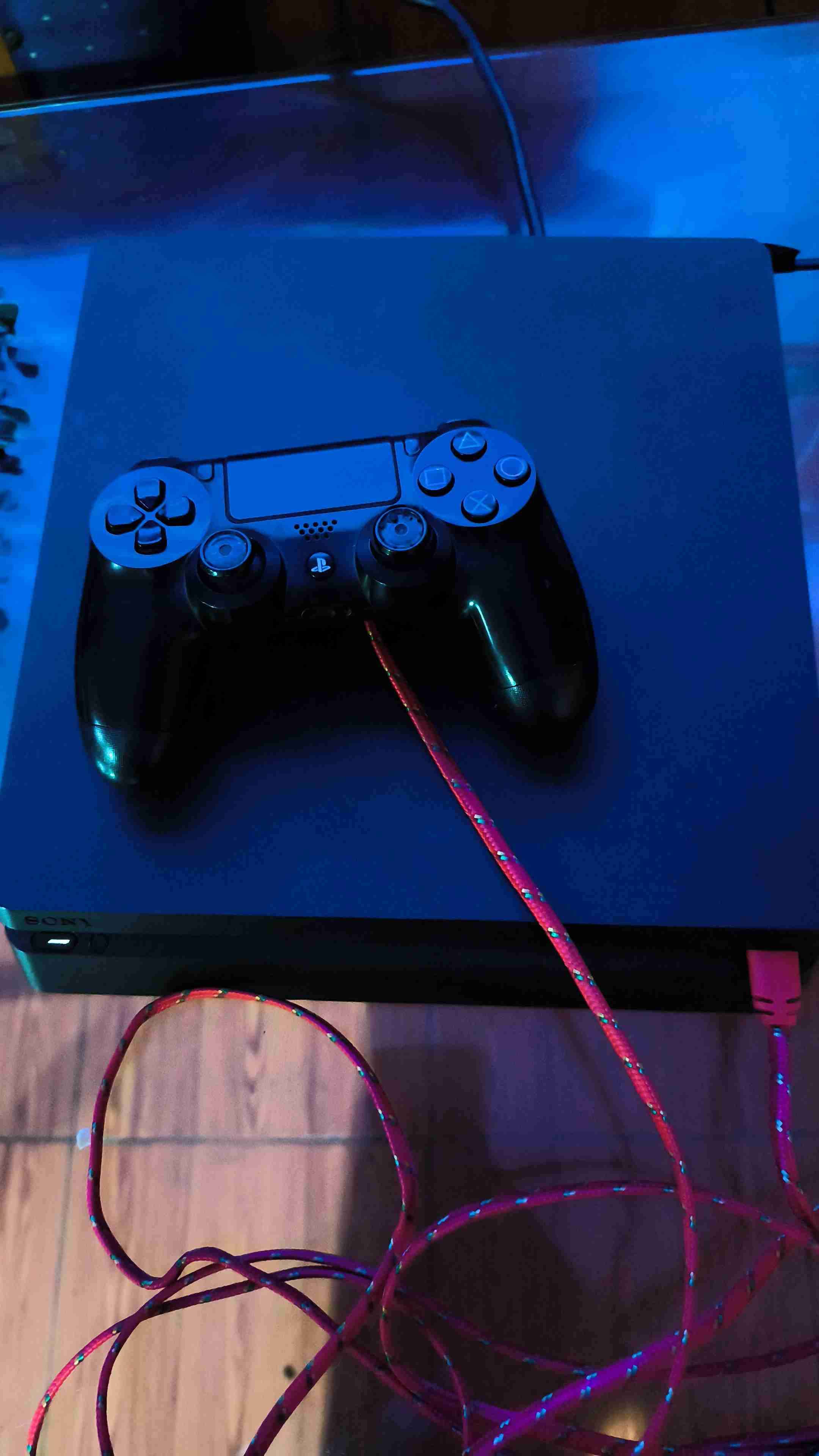 Consola PS4 con juegos digitales - miniatura 2