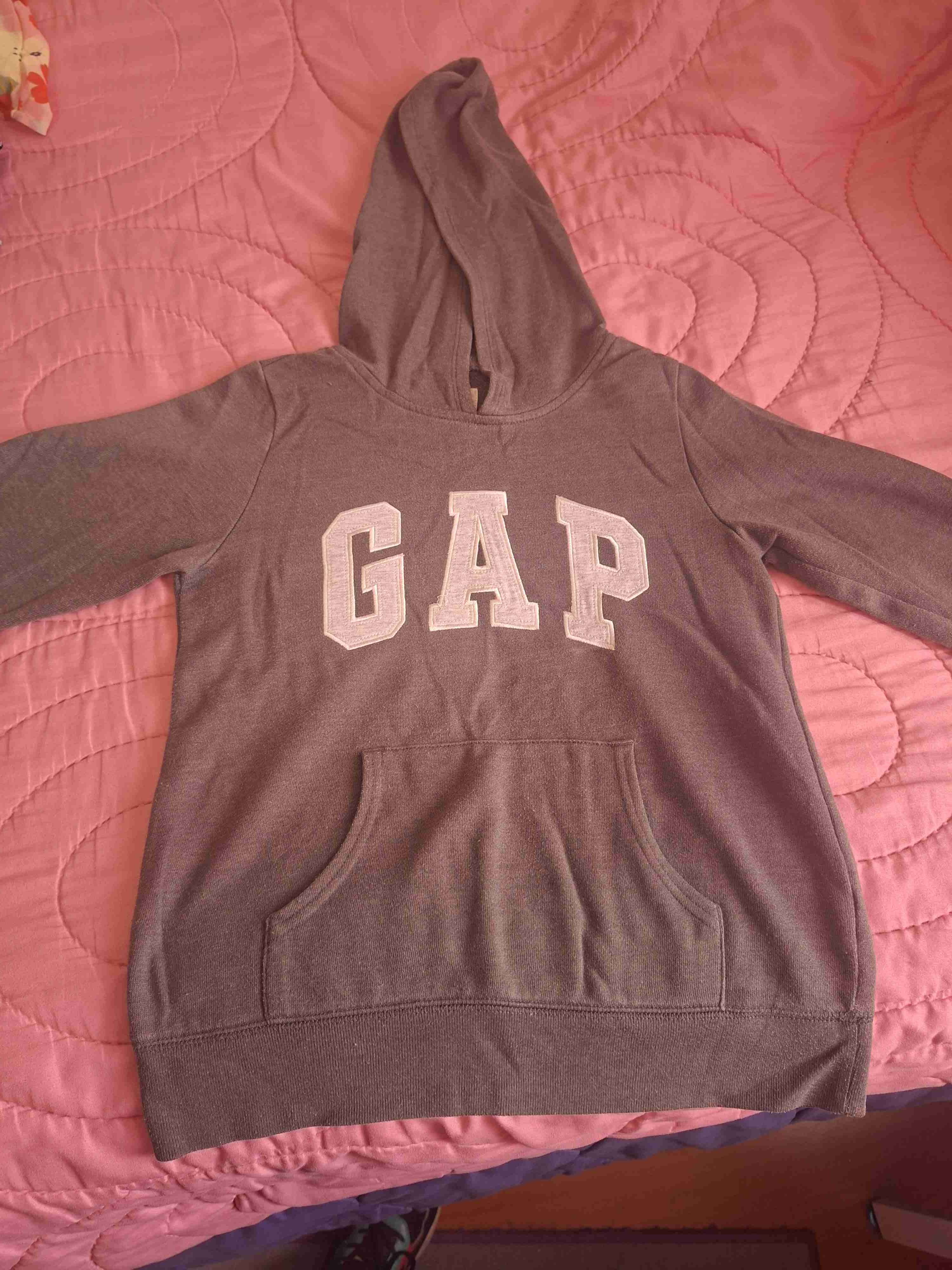 Polerón GAP con capucha gris - miniatura 2